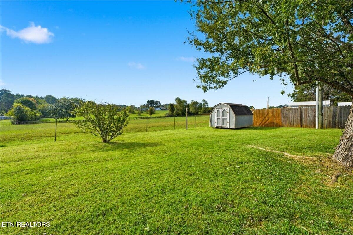 26-Exterior - 5906 Old Niles Ferry Pike, Greenback, TN 37742