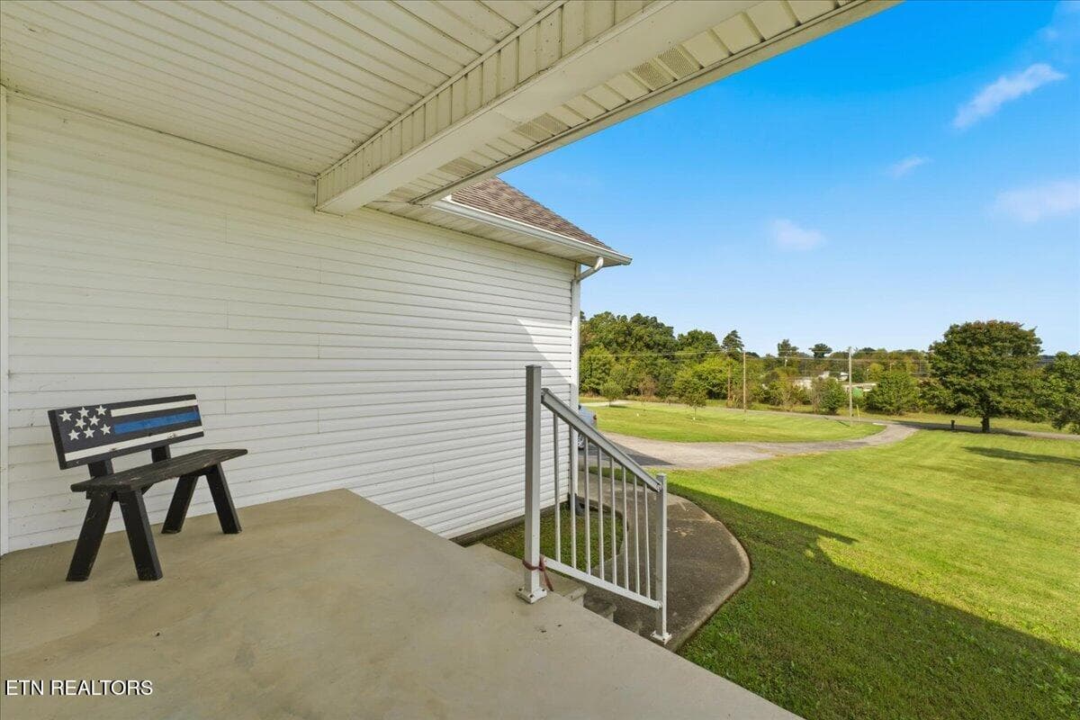 04-Exterior - 5906 Old Niles Ferry Pike, Greenback, TN 37742