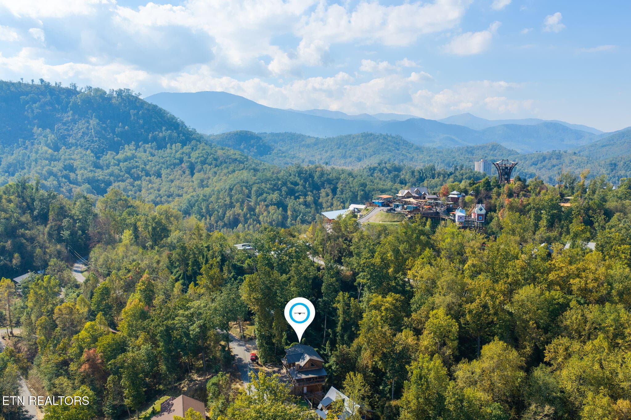 homesandvideos 826-1072m - 466 Loop Rd, Gatlinburg, TN 37738