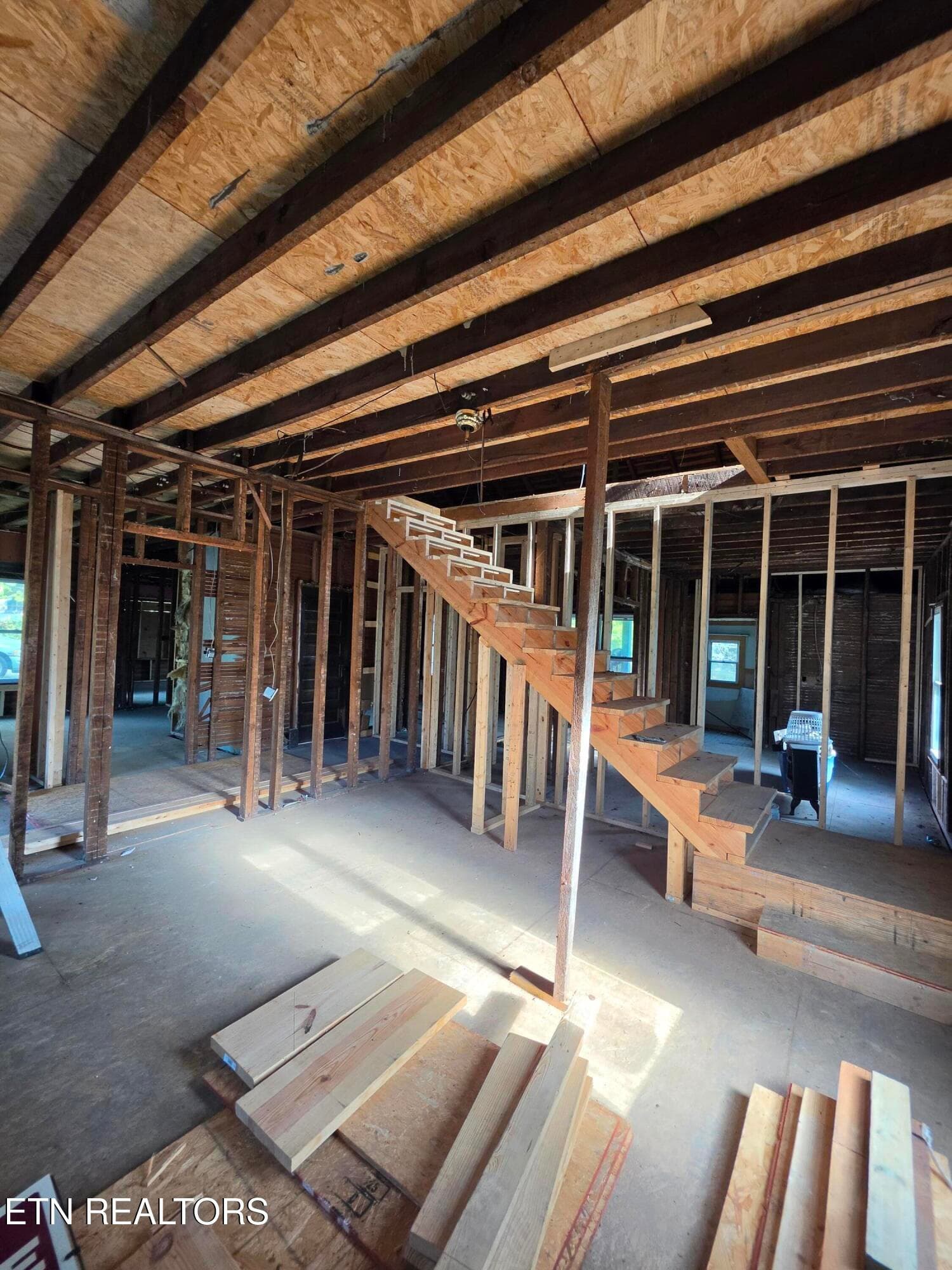 20261016_163507 - 900 W Broadway St, Lenoir City, TN 37771, Lenoir City