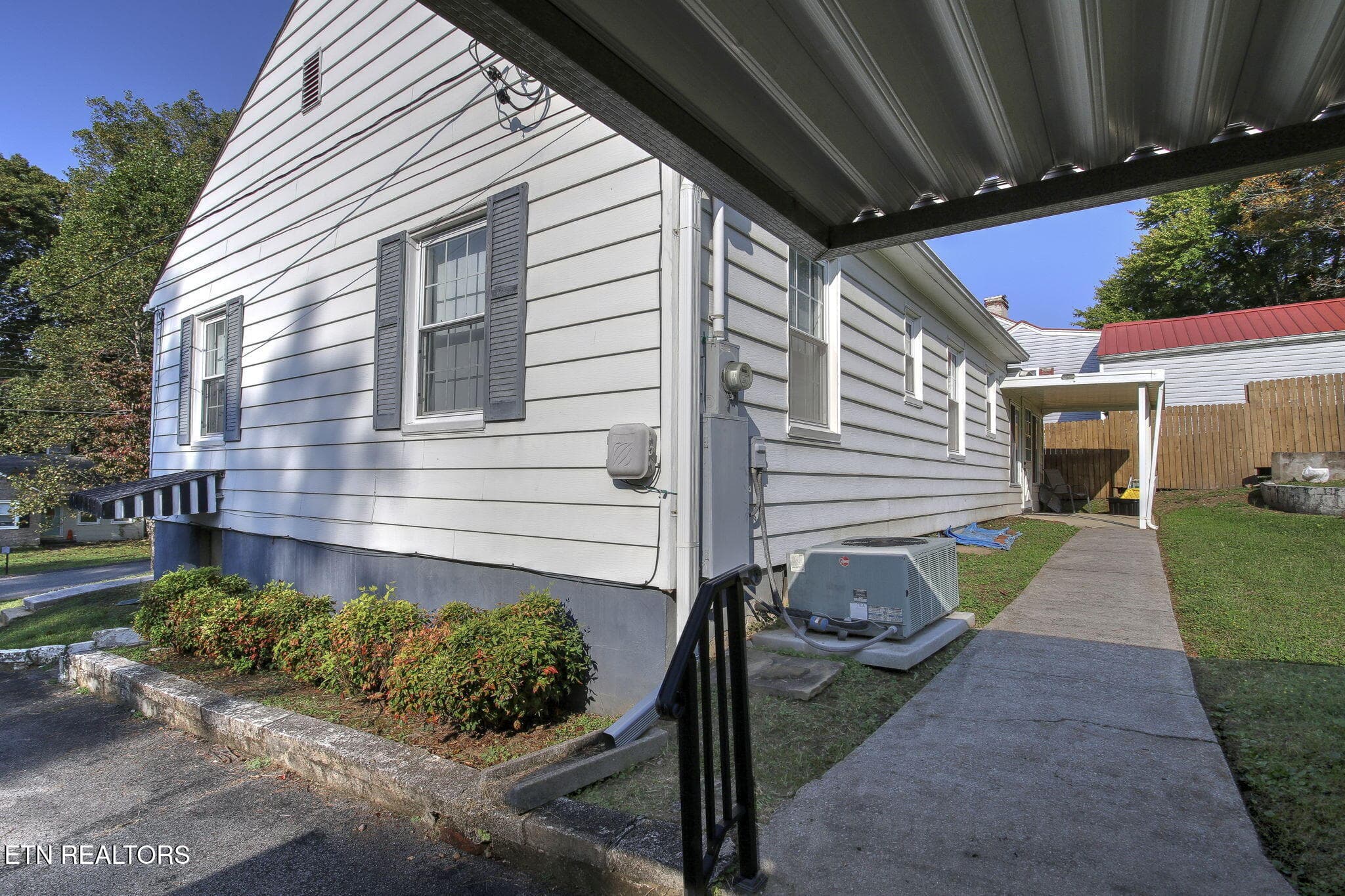 IMG_1185 - 5406 Greencrest Rd, Knoxville, TN 37918