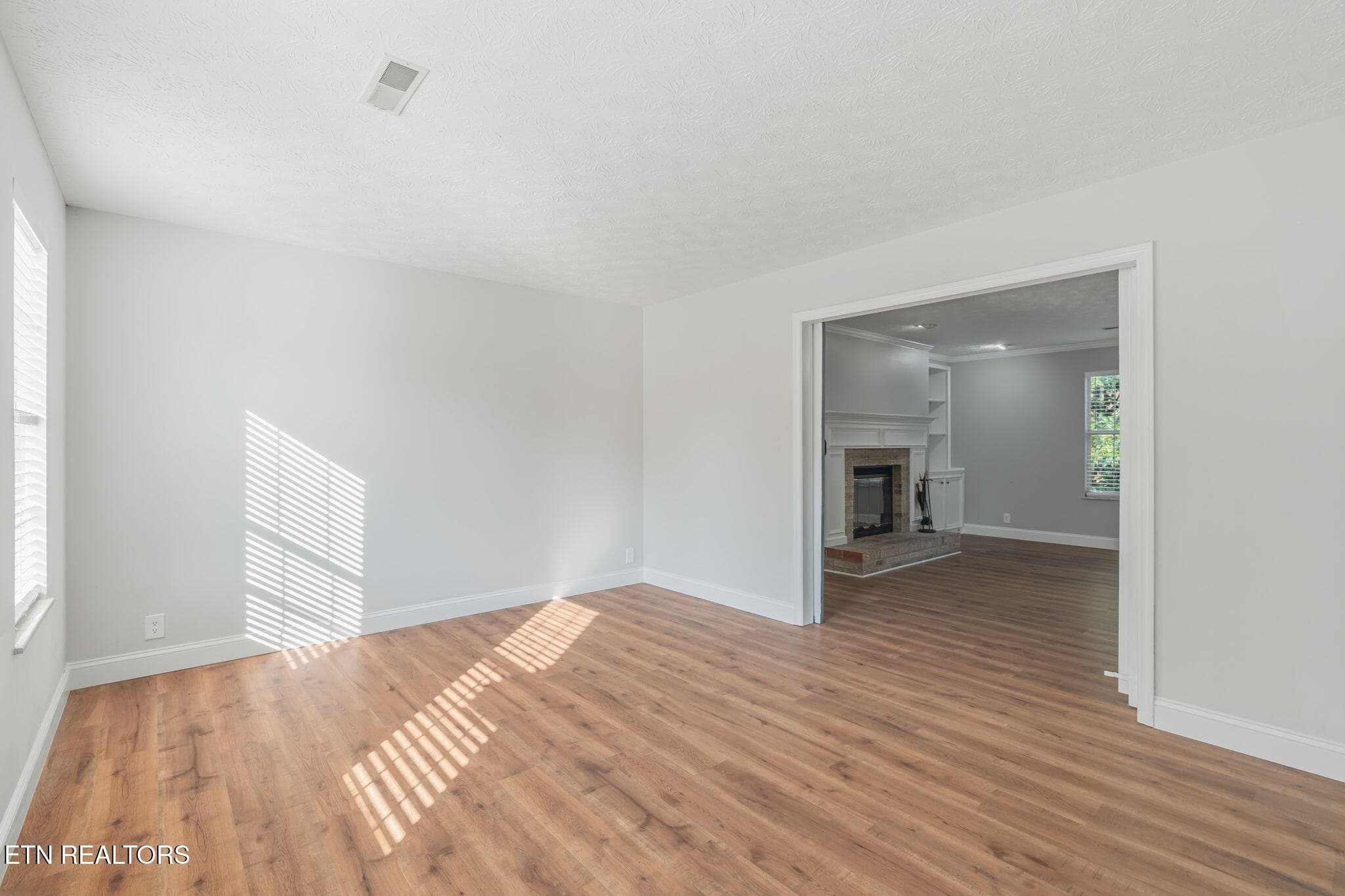 14-web-or-mls-1210 Oak Haven Road-21 - 1210 Oak Haven Rd, Knoxville, TN 37932, Knoxville