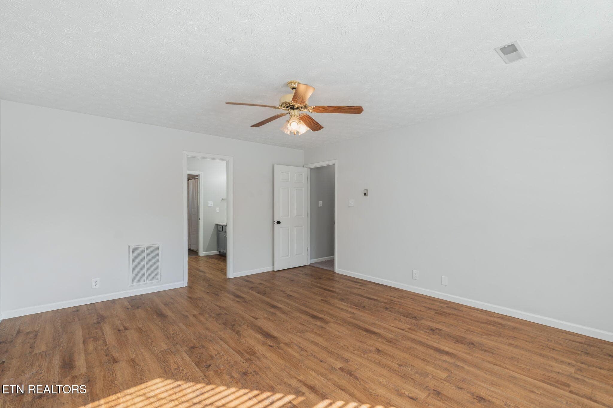 40-web-or-mls-1210 Oak Haven Road-48 - 1210 Oak Haven Rd, Knoxville, TN 37932, Knoxville