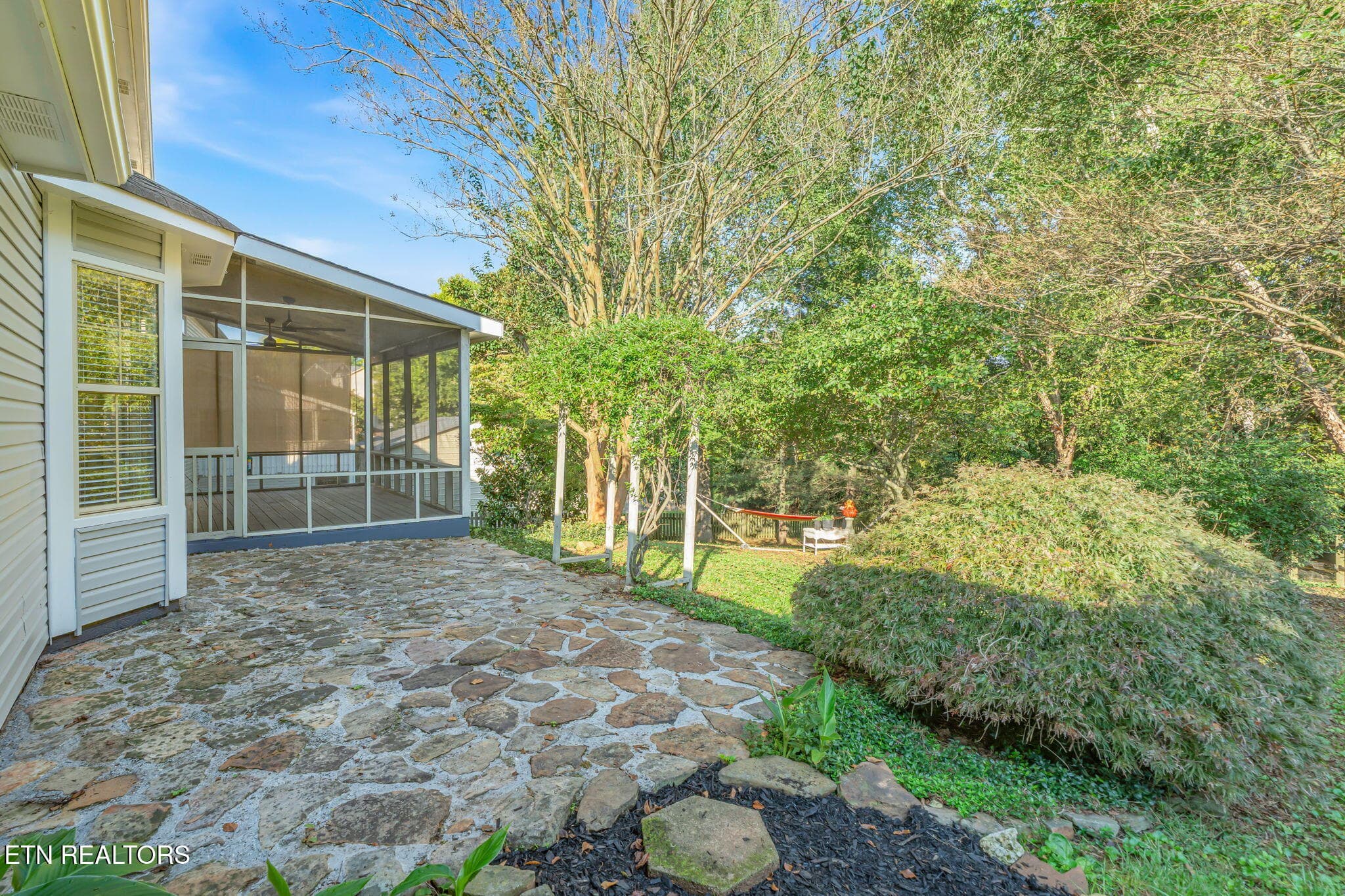 58-web-or-mls-1210 Oak Haven Road-73 - 1210 Oak Haven Rd, Knoxville, TN 37932, Knoxville
