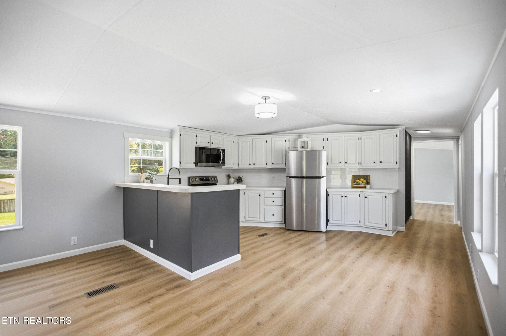 IMG_6052 - 8410 Andersonville Pike, Knoxville, TN 37938