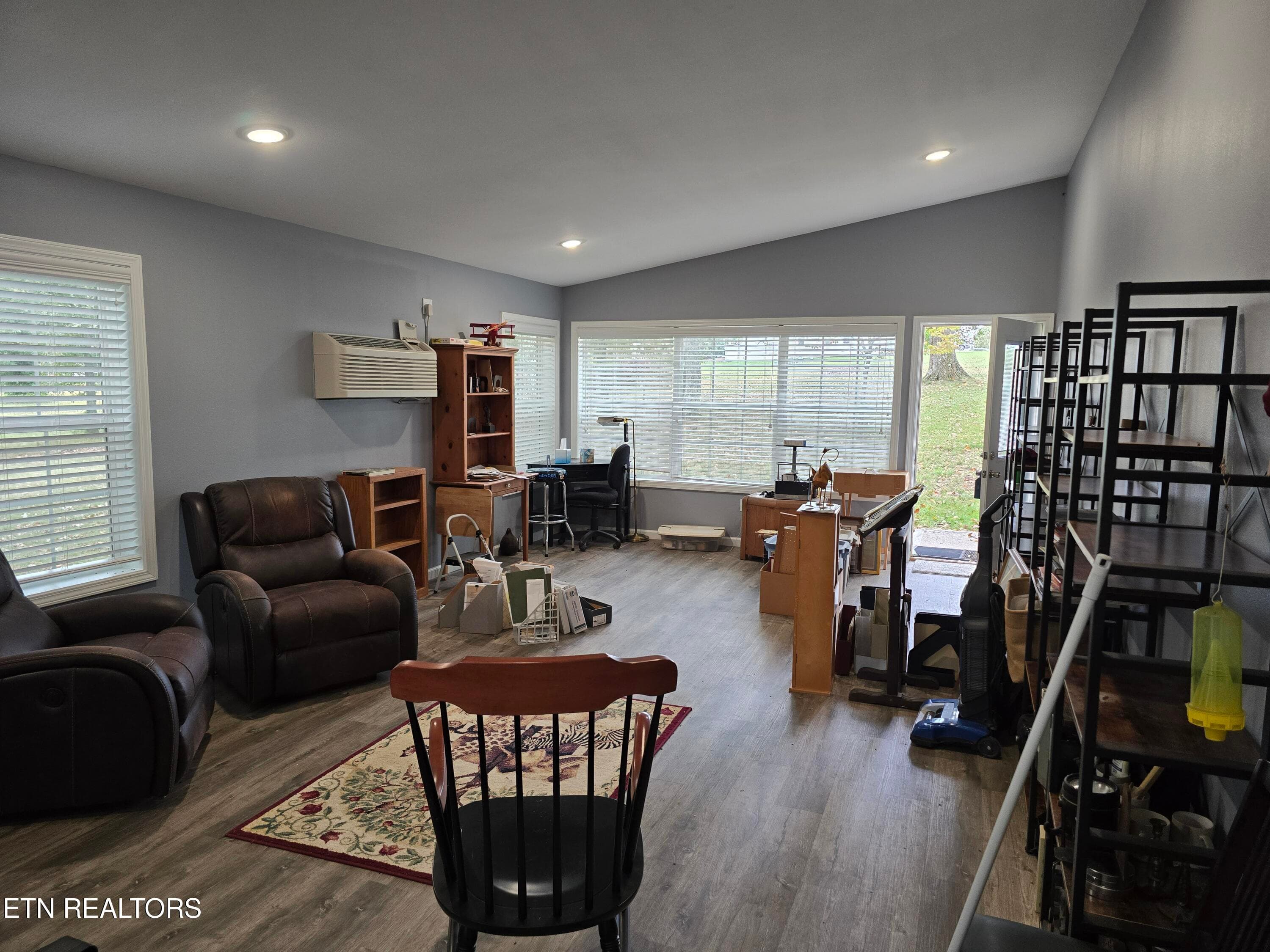 LIVING SPACE - 493 Woodgate Drive, Crossville, TN 38571, Crossville