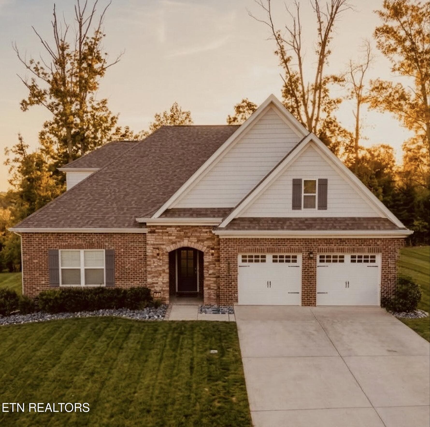 308 Aspen Drive, Lenoir City, TN 37771