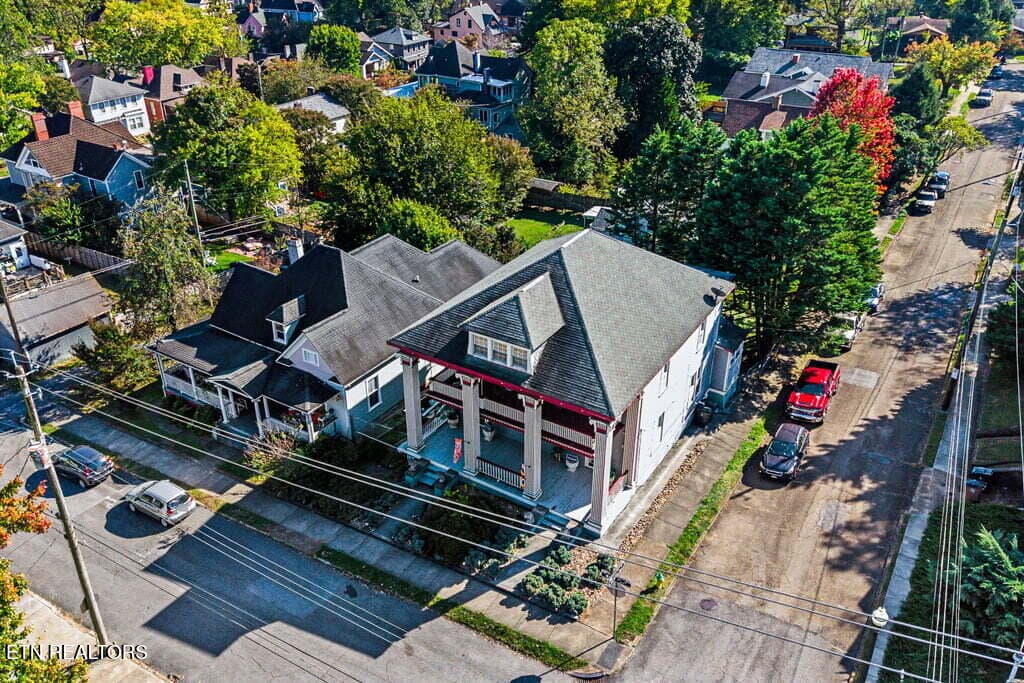 800 Wells - 800 Wells Ave, Knoxville, TN 37917