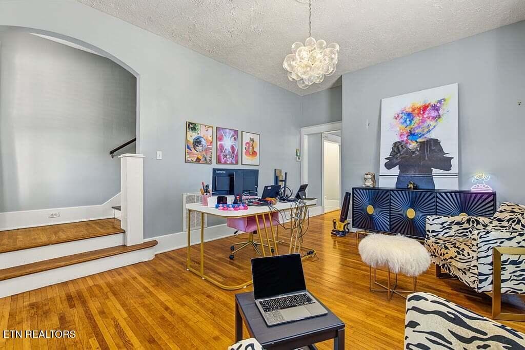 800 Wells - 800 Wells Ave, Knoxville, TN 37917