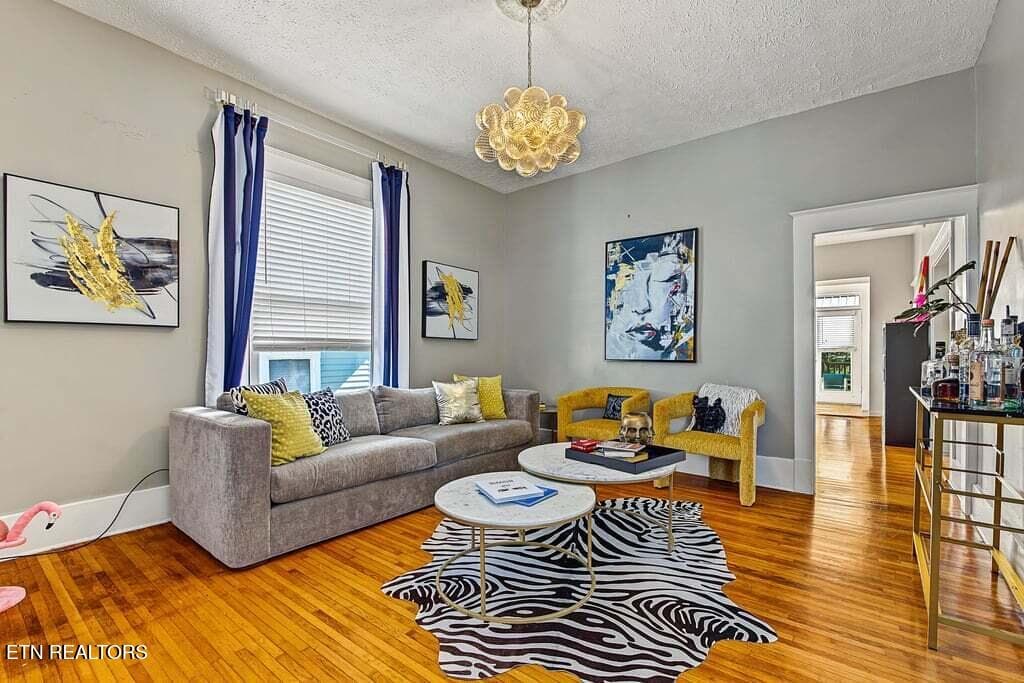 800 Wells - 800 Wells Ave, Knoxville, TN 37917