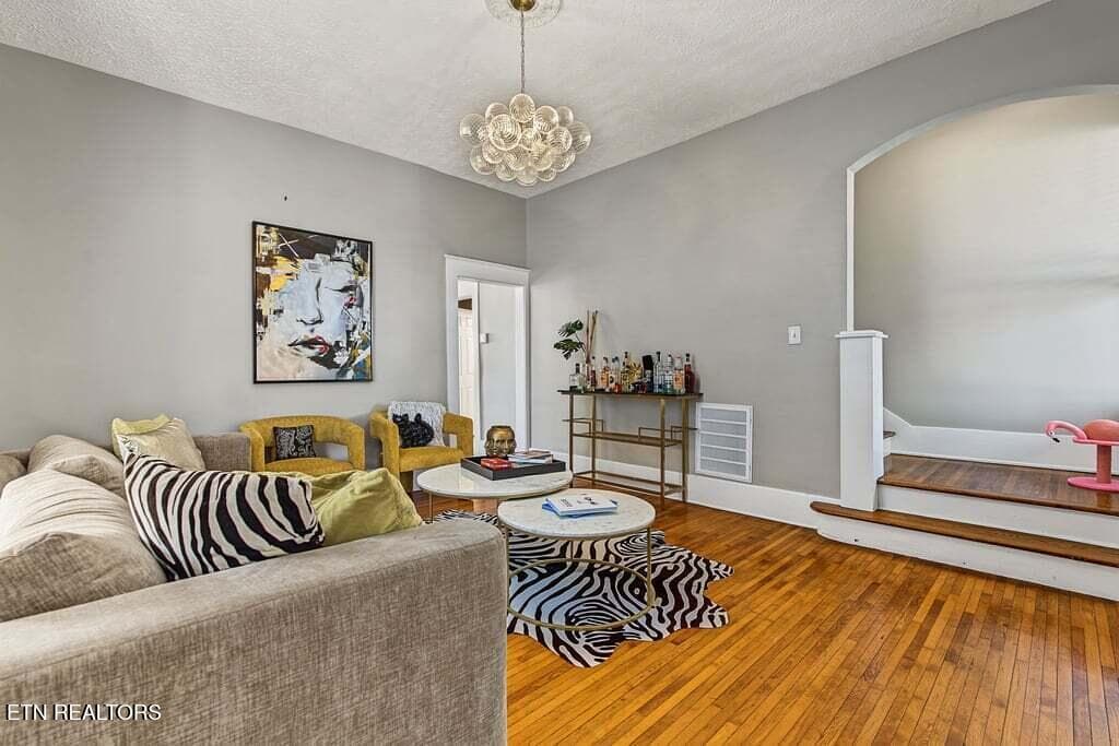 800 Wells - 800 Wells Ave, Knoxville, TN 37917
