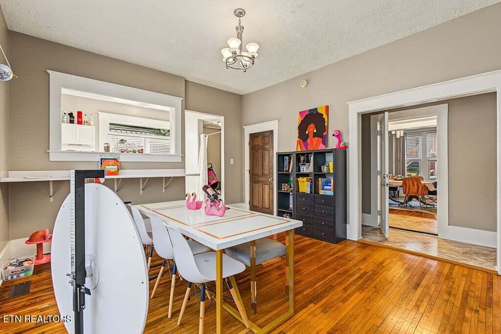 800 Wells - 800 Wells Ave, Knoxville, TN 37917