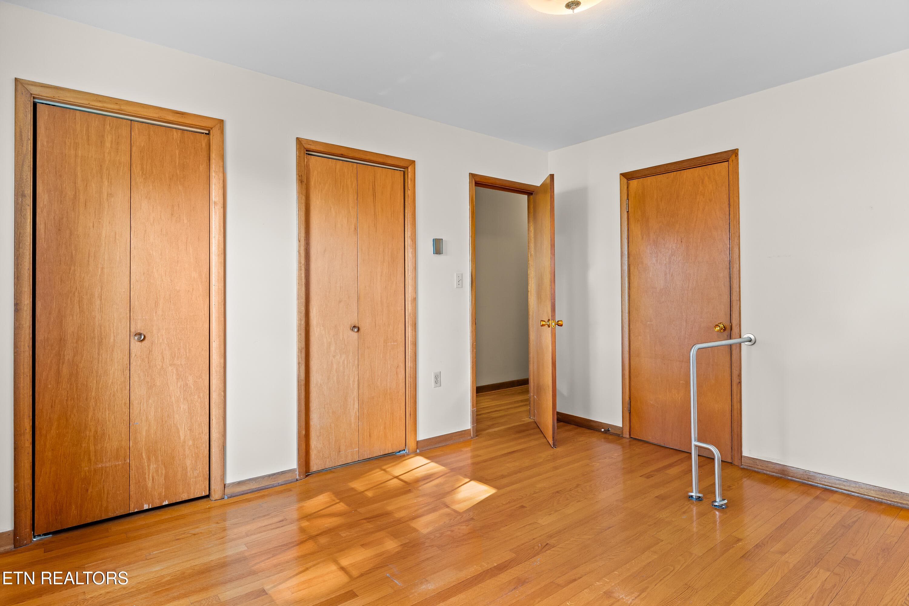 Bedroom 3 - 5008 N Wildwood Rd, Maryville, TN 37804