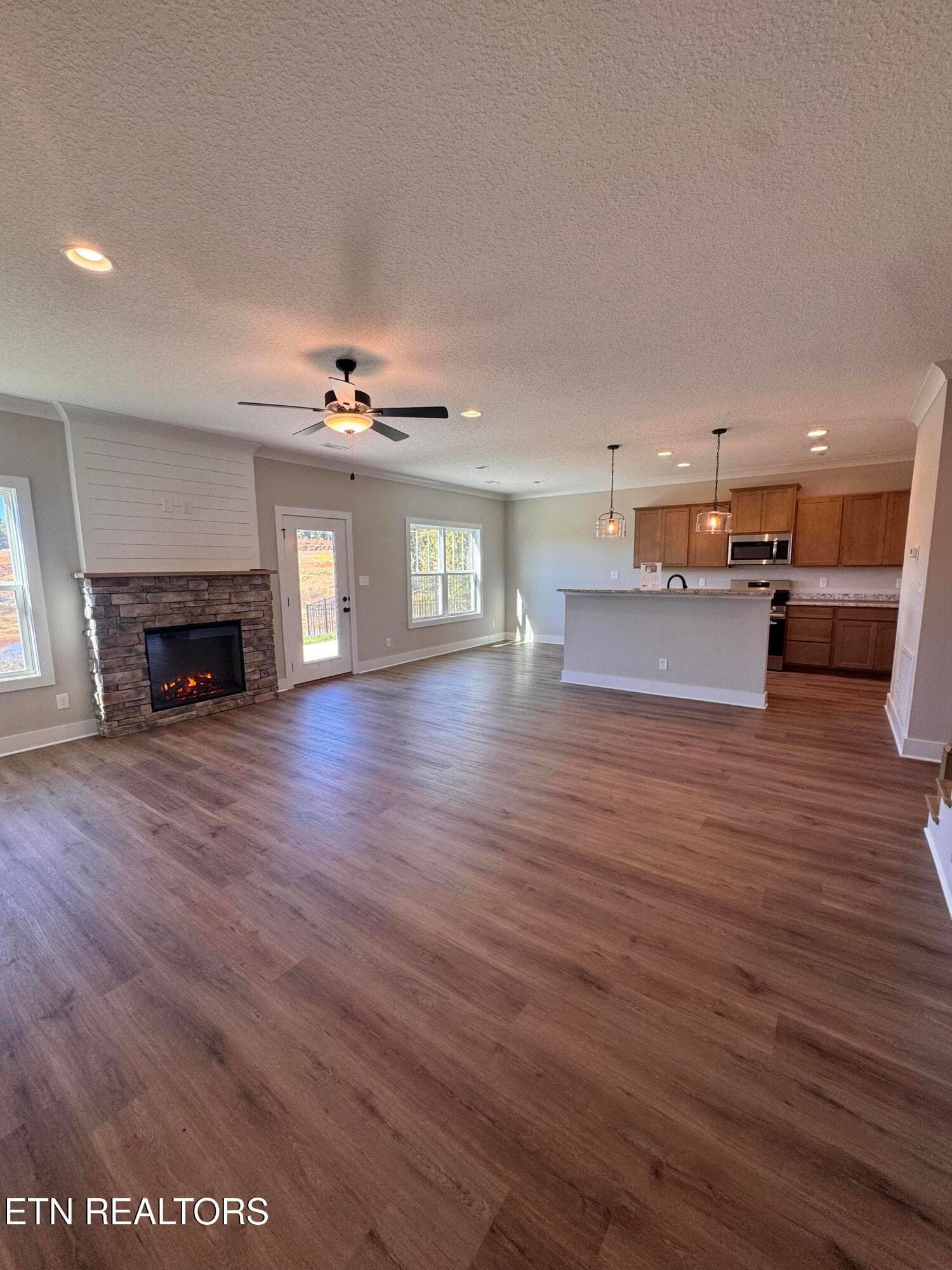 Living Room - 4357 Honey Bell Ave Lot 186, Powell, TN 37849