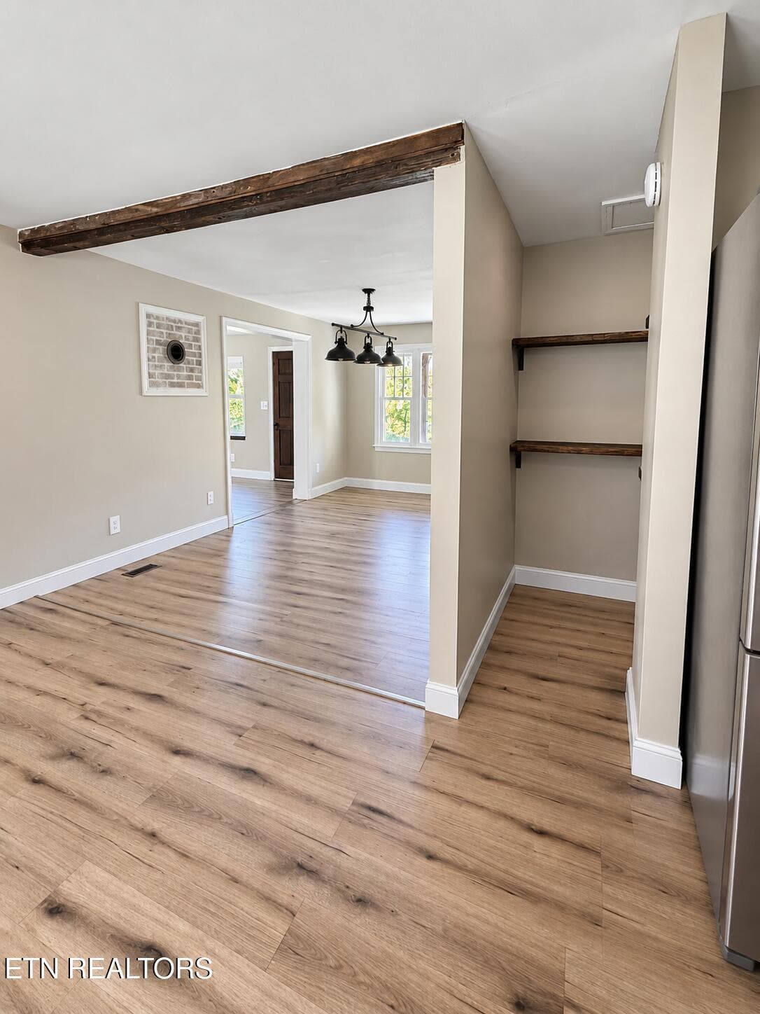 Dining room/pantry - 146 Main Hollow Rd, Philadelphia, TN 37846