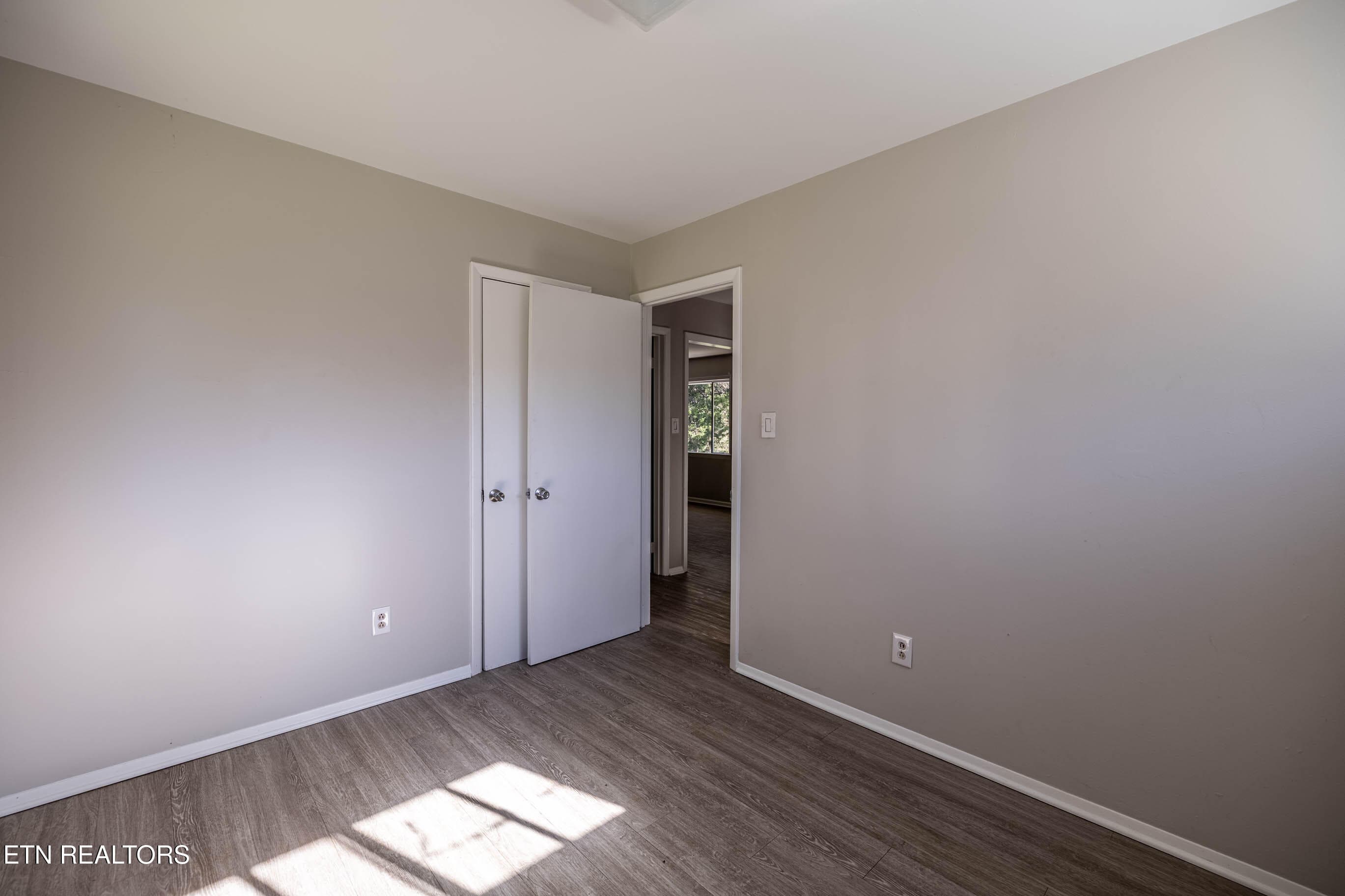 Ownby-7 - 1113 Ownby Lane, Knoxville, TN 37919