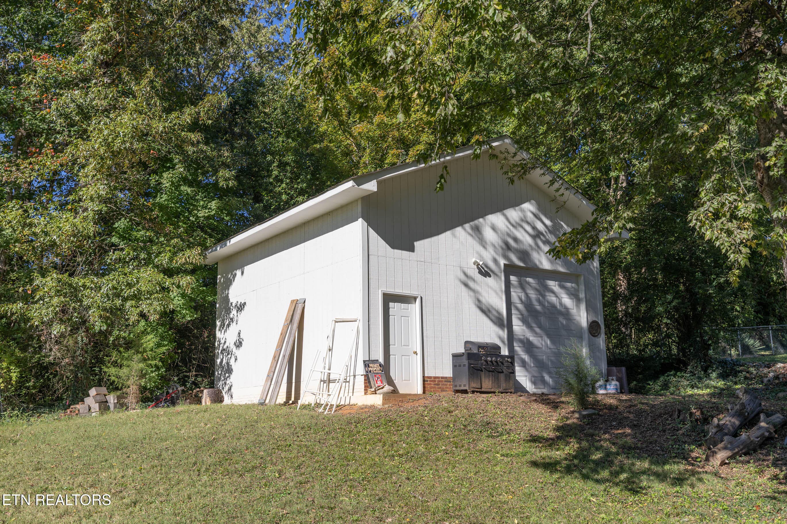 Ownby-21 - 1113 Ownby Lane, Knoxville, TN 37919