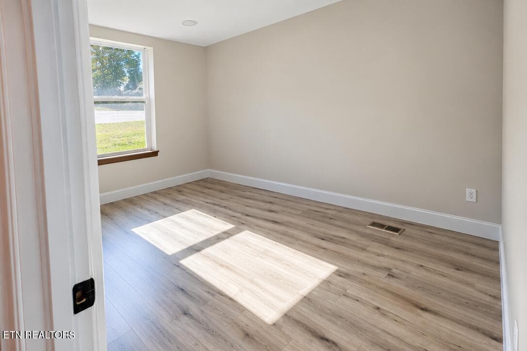 2nd bedroom - 146 Main Hollow Rd, Philadelphia, TN 37846