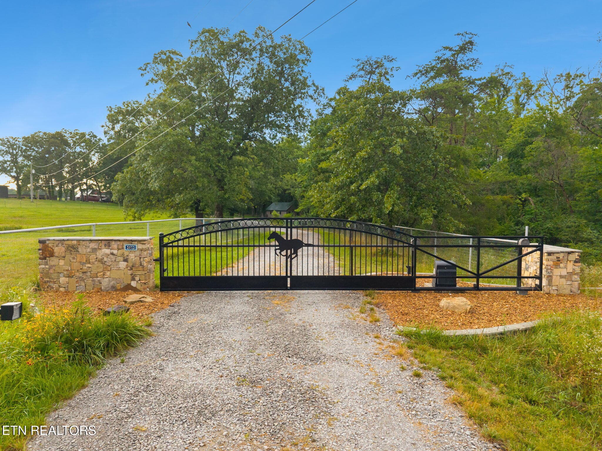 Gated Entrance - 3173 Genesis Rd, Crossville, TN 38571