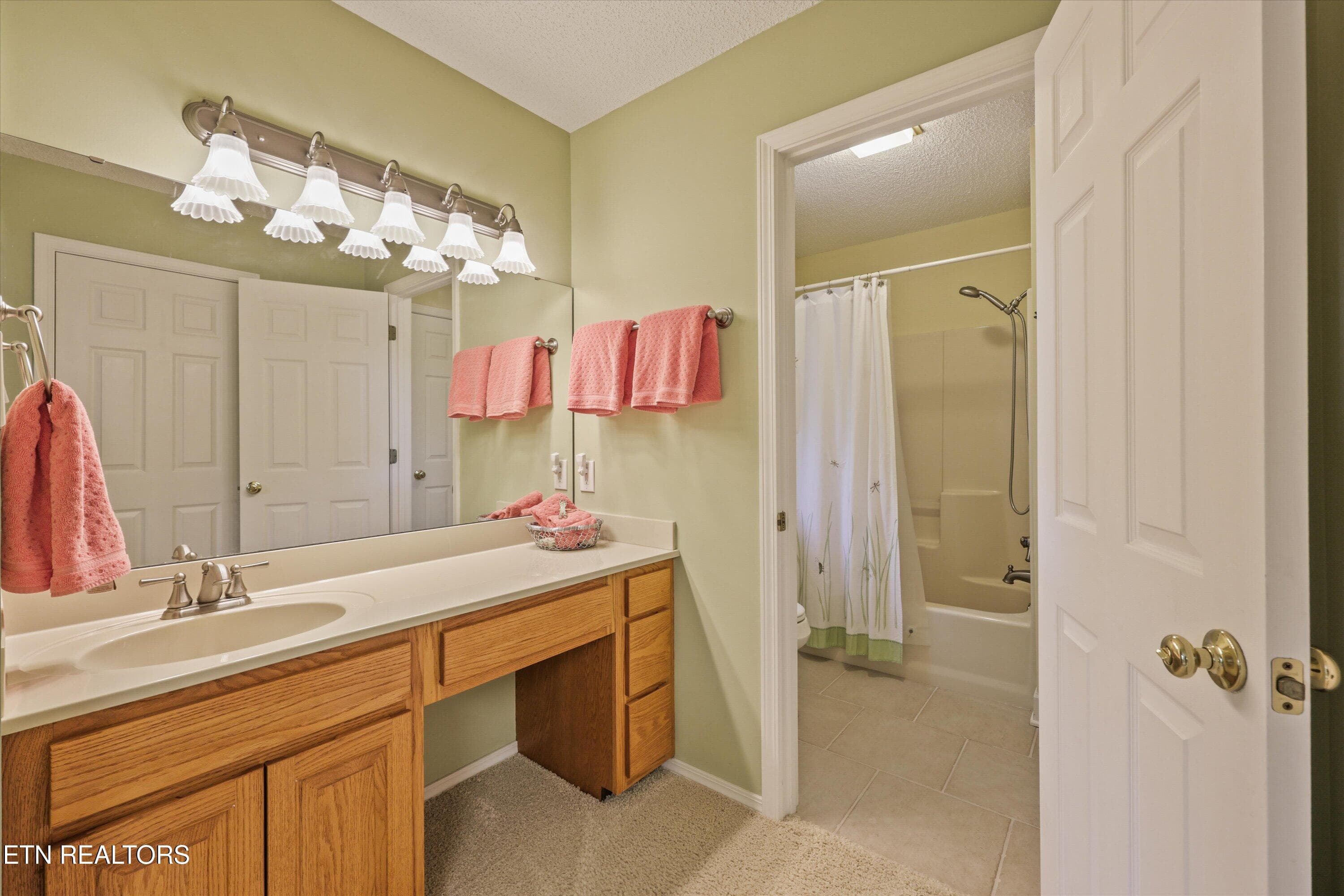 67-116 Kawonu Ln 35 - 116 Kawonu Lane, Loudon, TN 37774