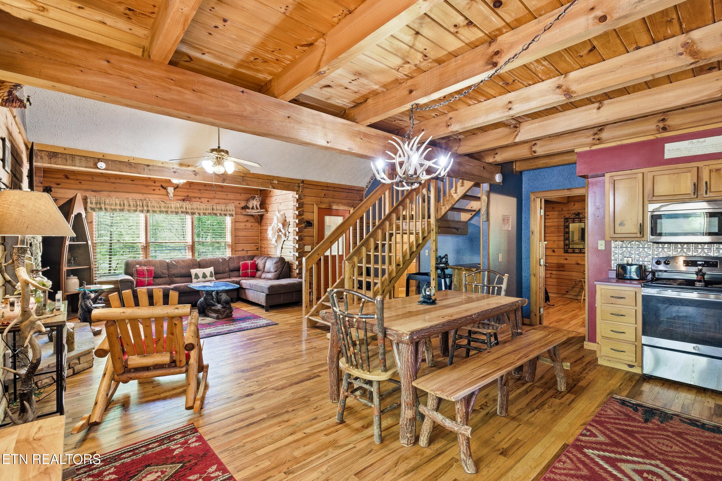 26_3513_country_pines_way_0043 - 3513 Country Pines Way, Sevierville, TN 37876