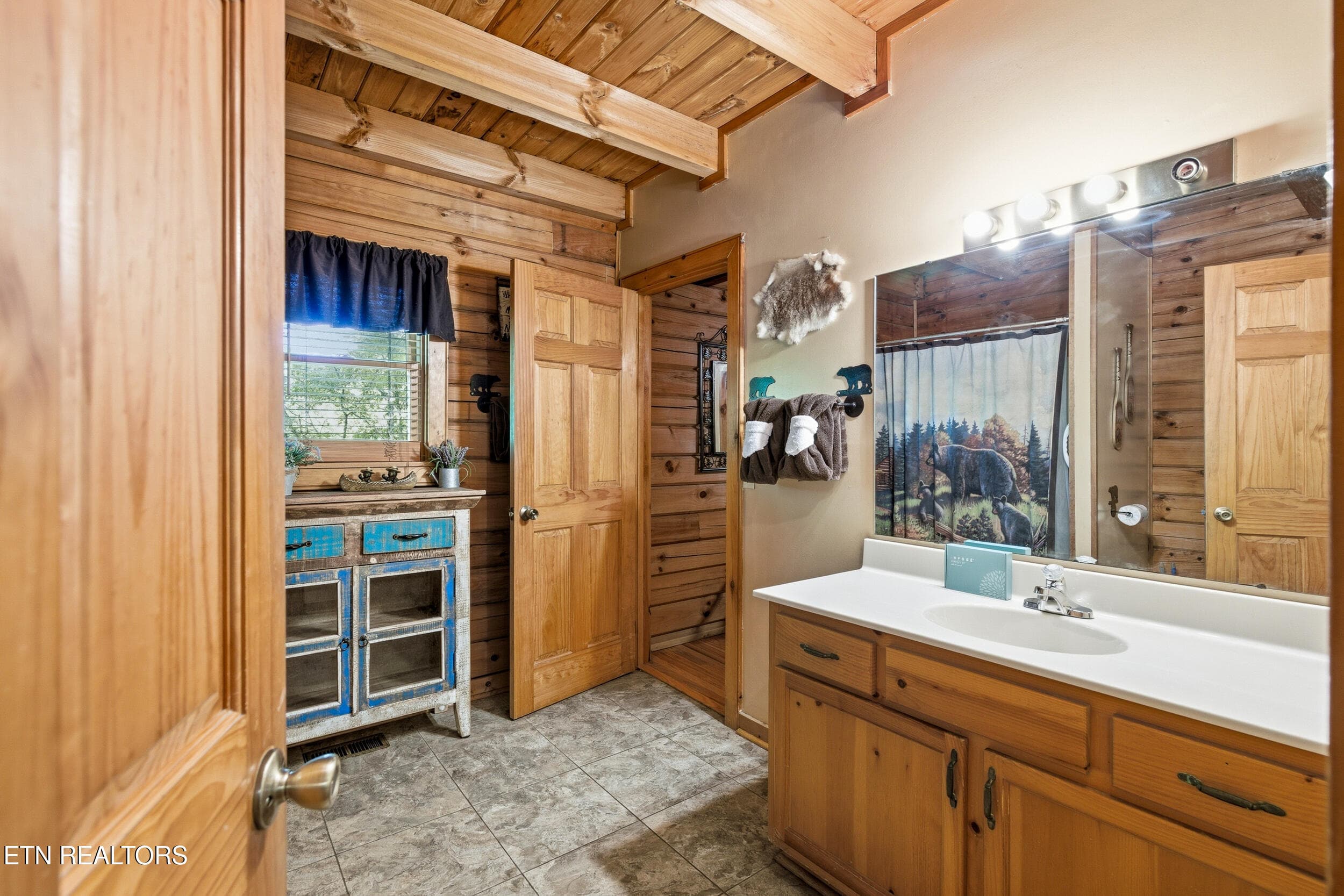 30_3513_country_pines_way_0055 - 3513 Country Pines Way, Sevierville, TN 37876