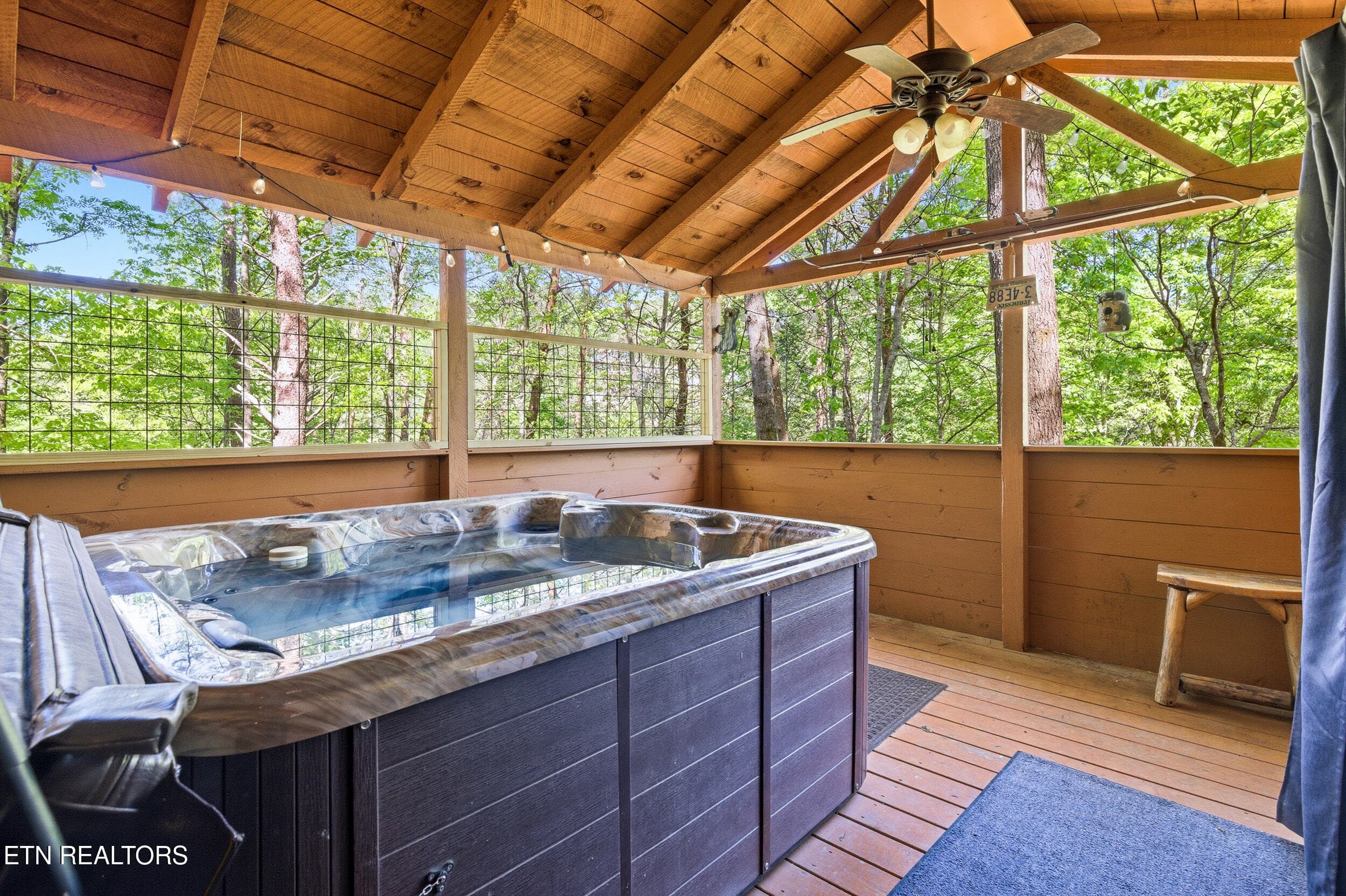 32_3513_country_pines_way_0061 - 3513 Country Pines Way, Sevierville, TN 37876