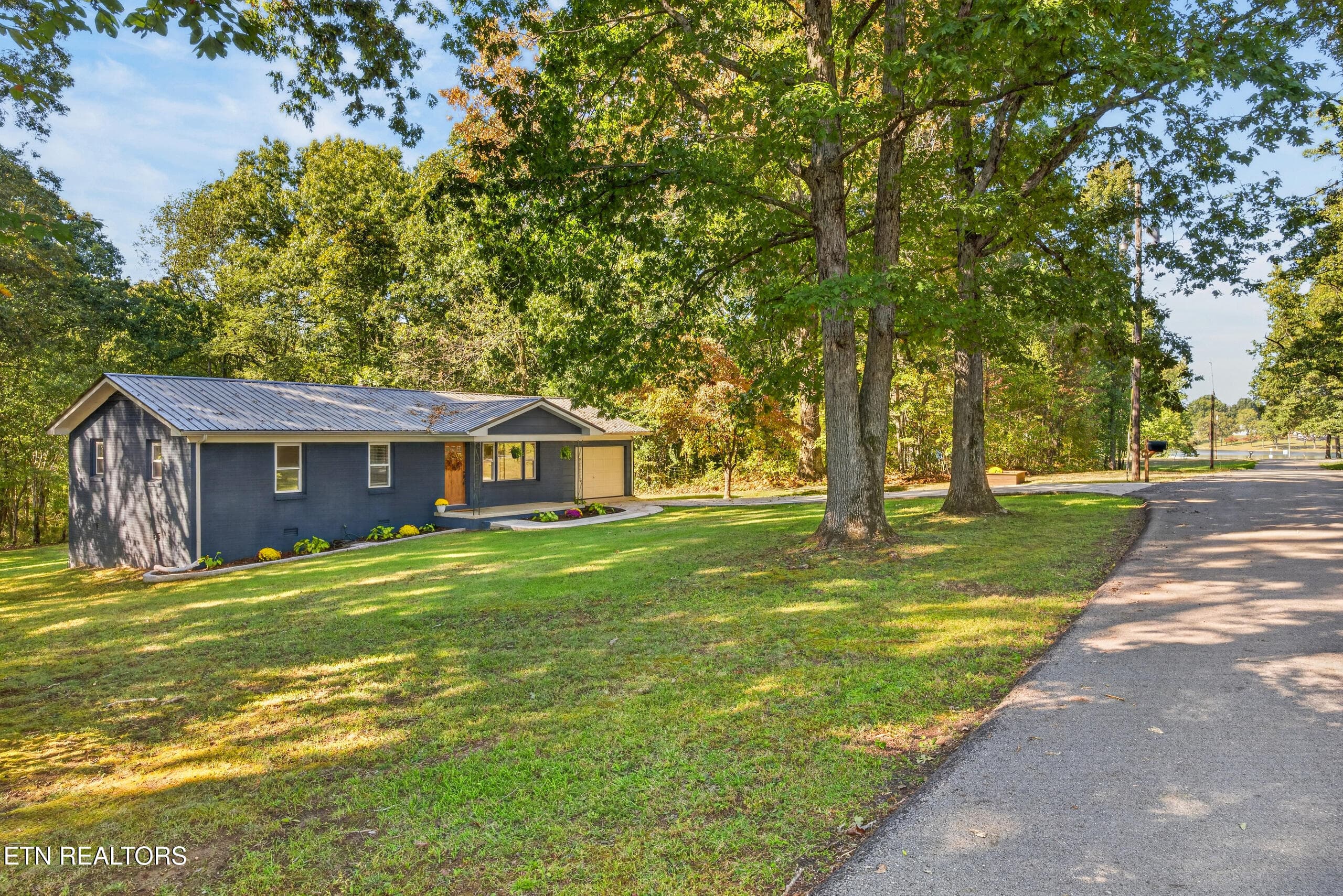 006_8N5A1231 - 581 Idlewild Drive, Sparta, TN 38583