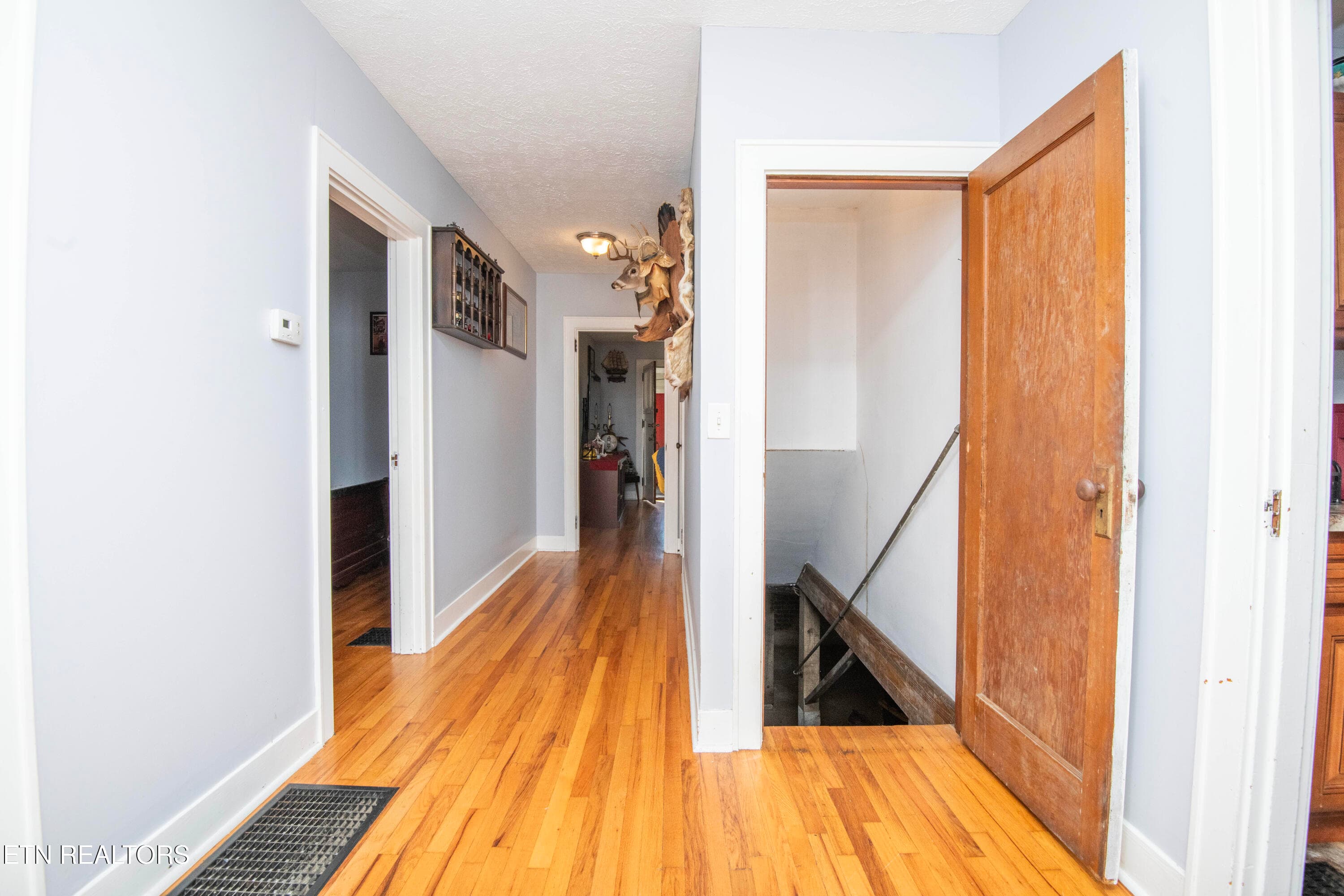 hall - 8507 Old Rutledge Pike, Knoxville, TN 37924