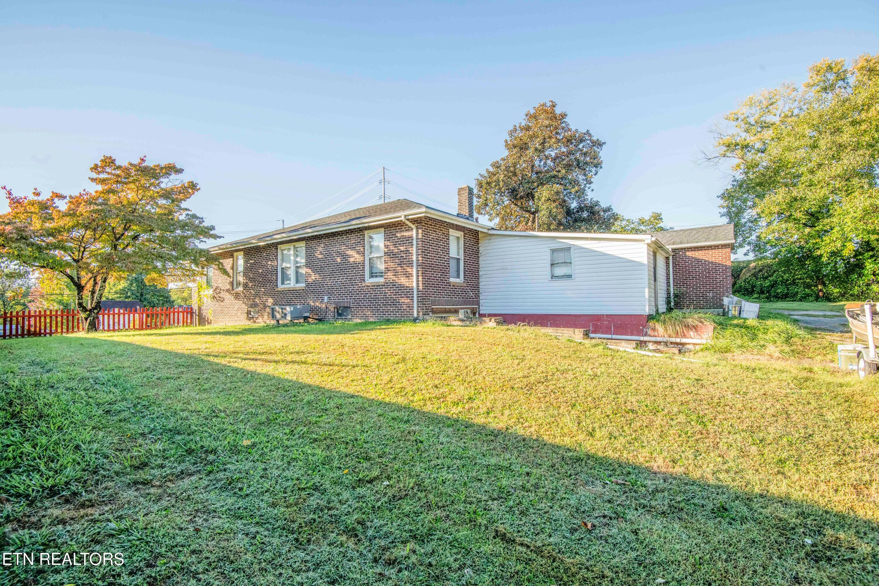 yard 1_1 - 8507 Old Rutledge Pike, Knoxville, TN 37924