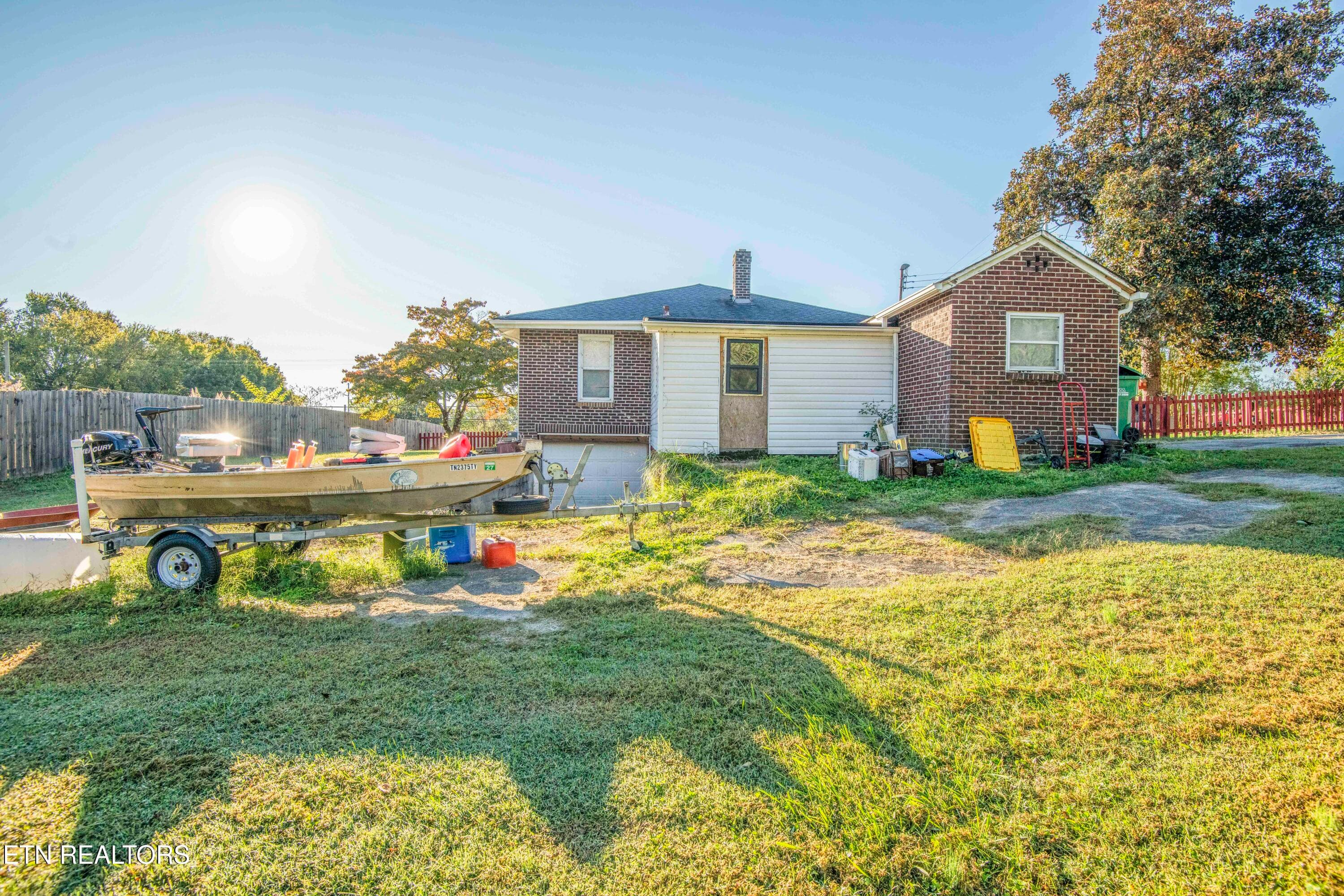 yard 2_1 - 8507 Old Rutledge Pike, Knoxville, TN 37924