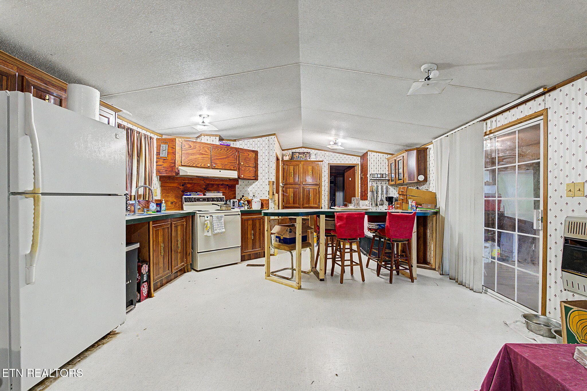 1-web-or-mls-507-cane-creek-mountain-rd - 507 Cane Creek Mtn Rd, Tellico Plains, TN 37385