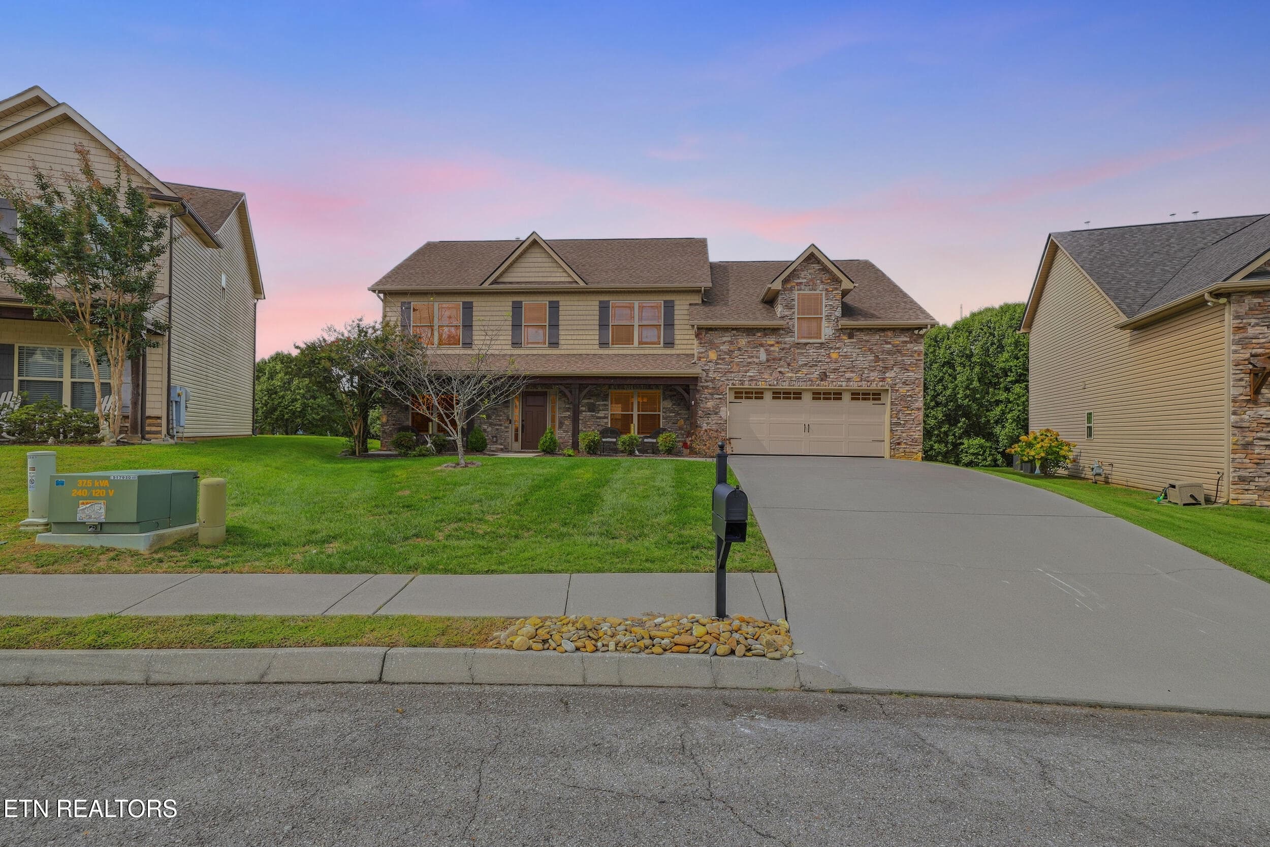 002_twilight - 8941 Affinity Way, Knoxville, TN 37922