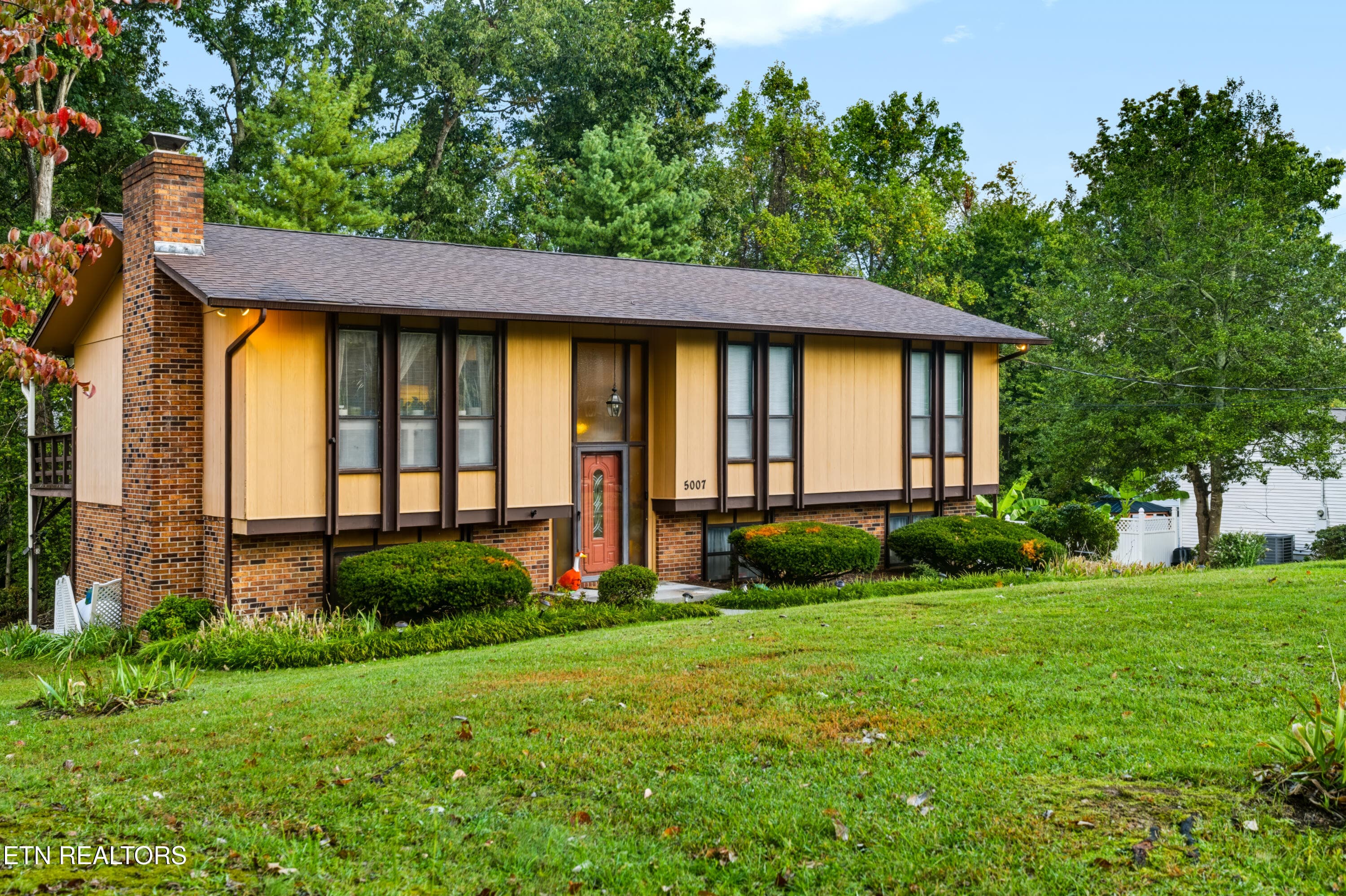 5007 Wilkshire Drive, Knoxville, TN 37921