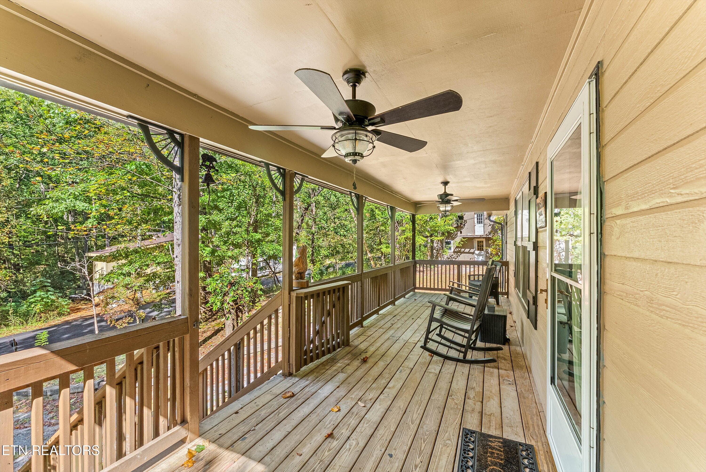 23-Deck A3 - 1408 Alpine Drive, Sevierville, TN 37876