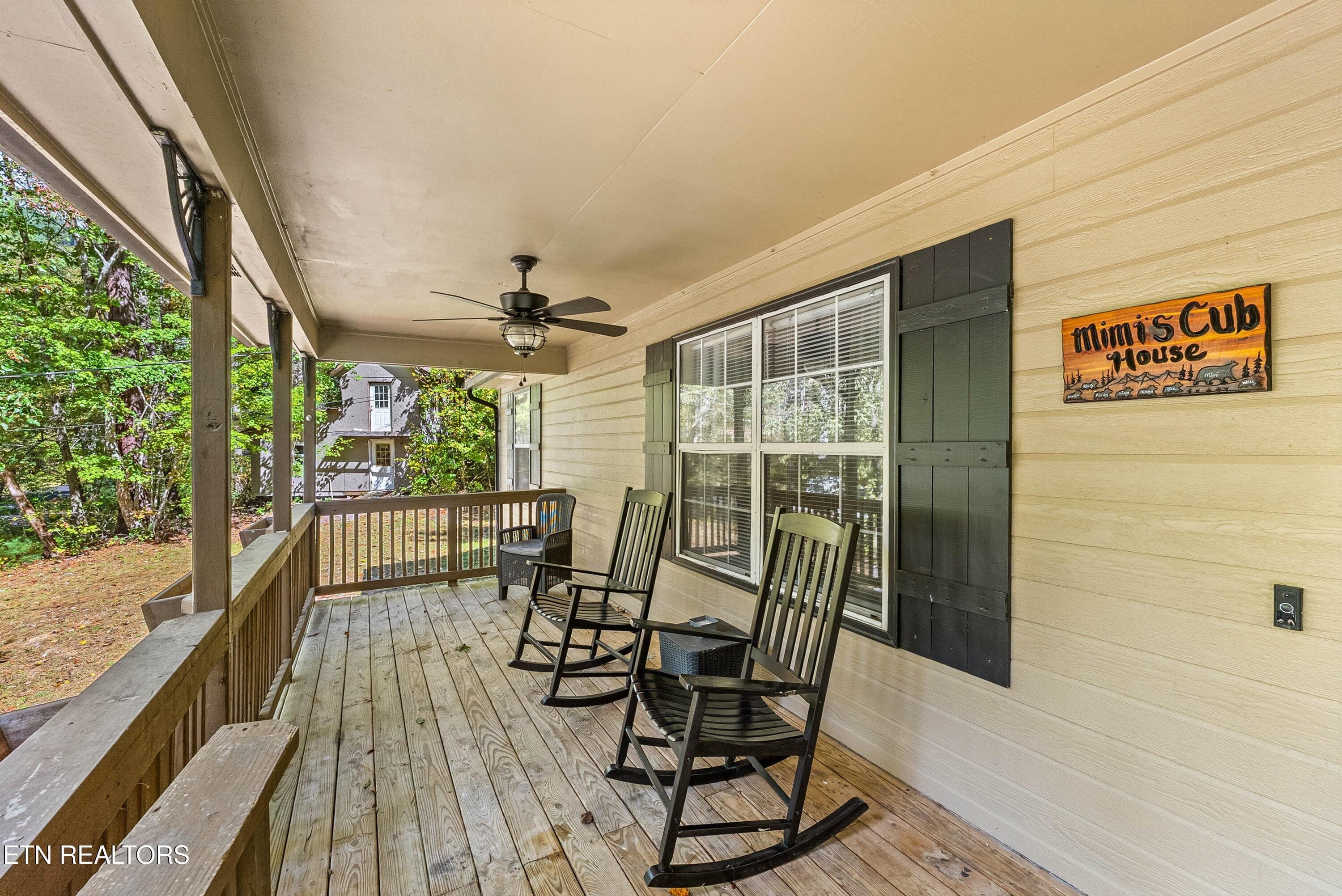 24-Deck A4 - 1408 Alpine Drive, Sevierville, TN 37876