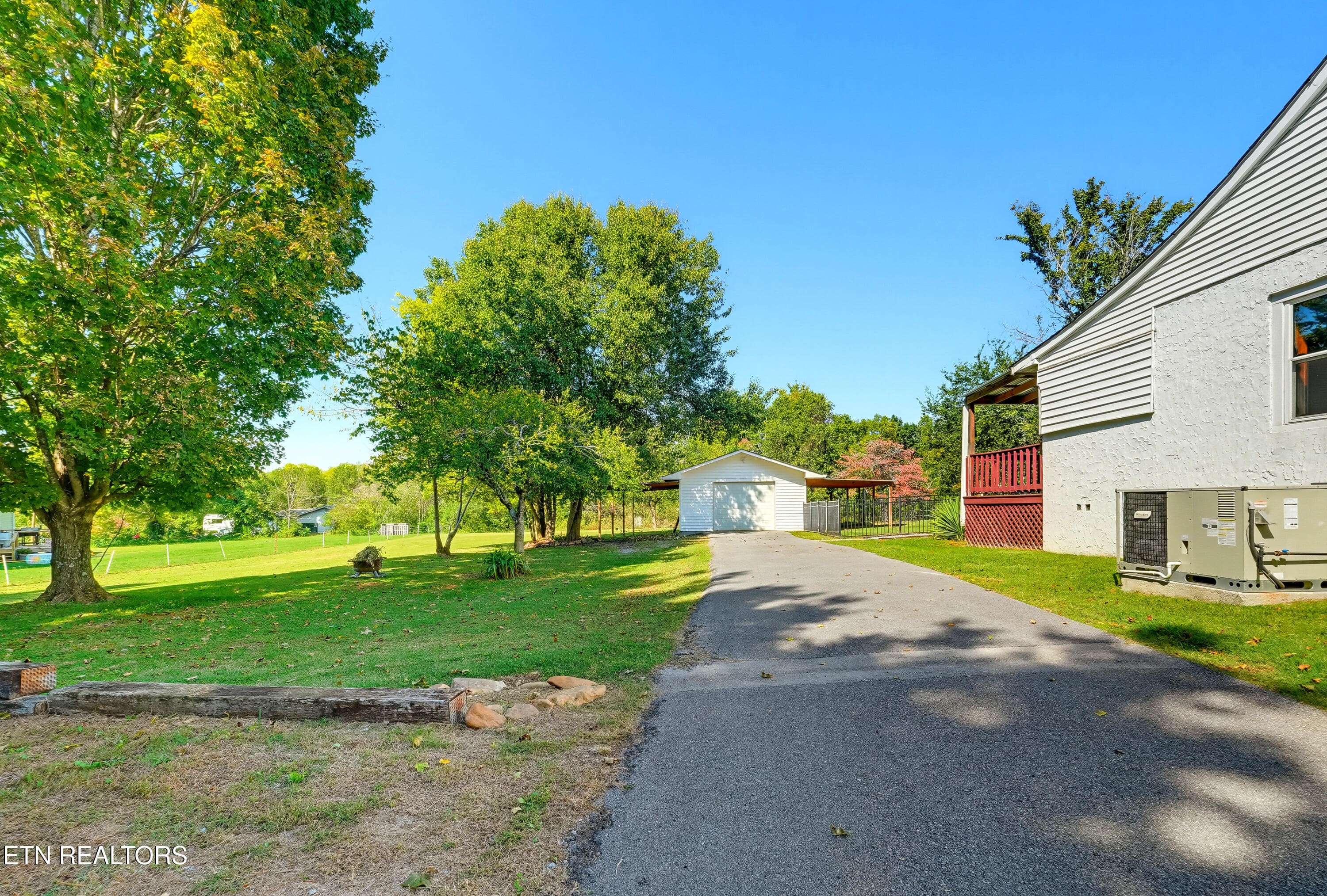 DSC08307-2 - 114 Black Oak Ridge Rd, Seymour, TN 37865