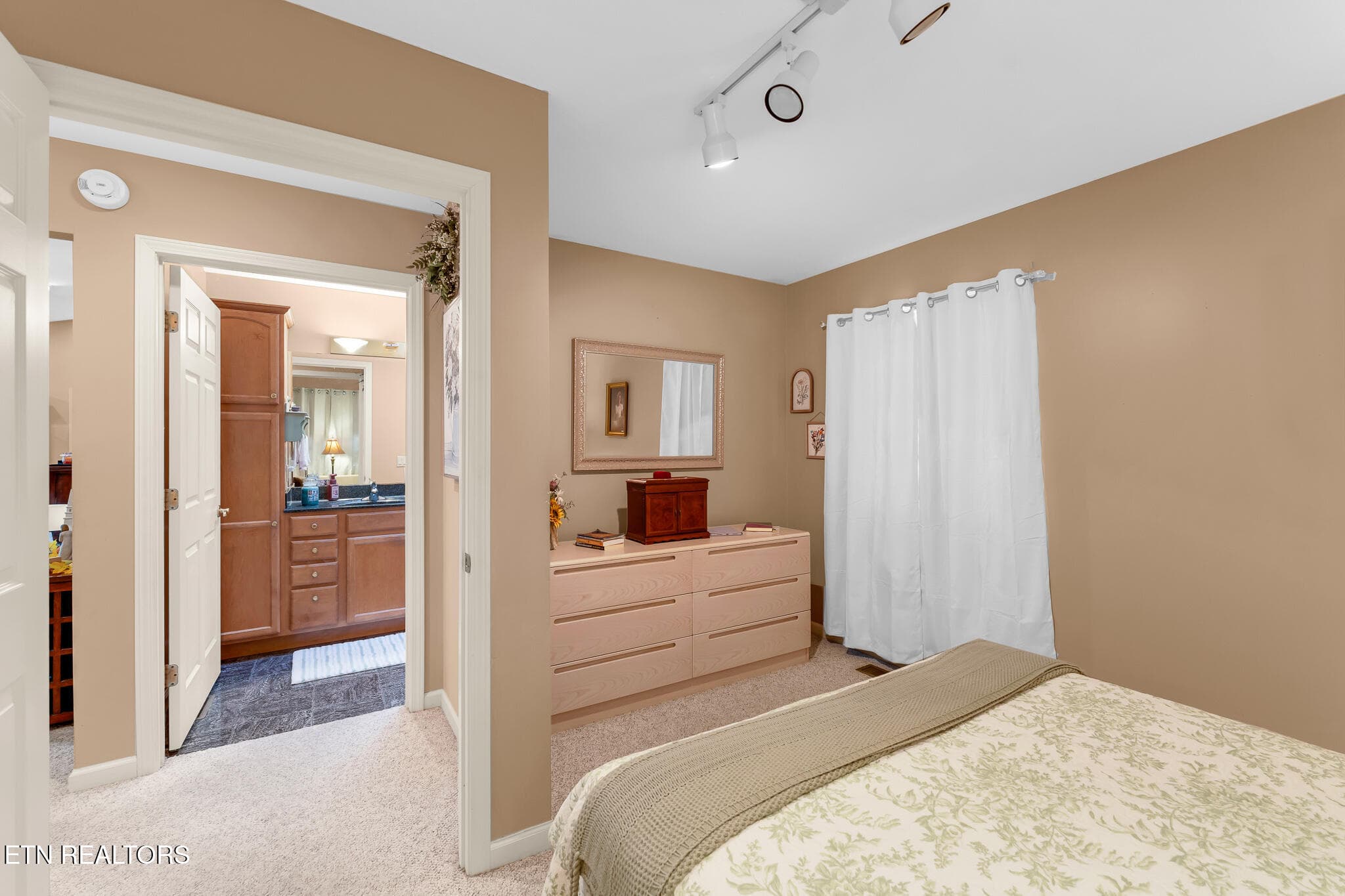 MLS-15 - 119 Forest Hill Drive, Crossville, TN 38558