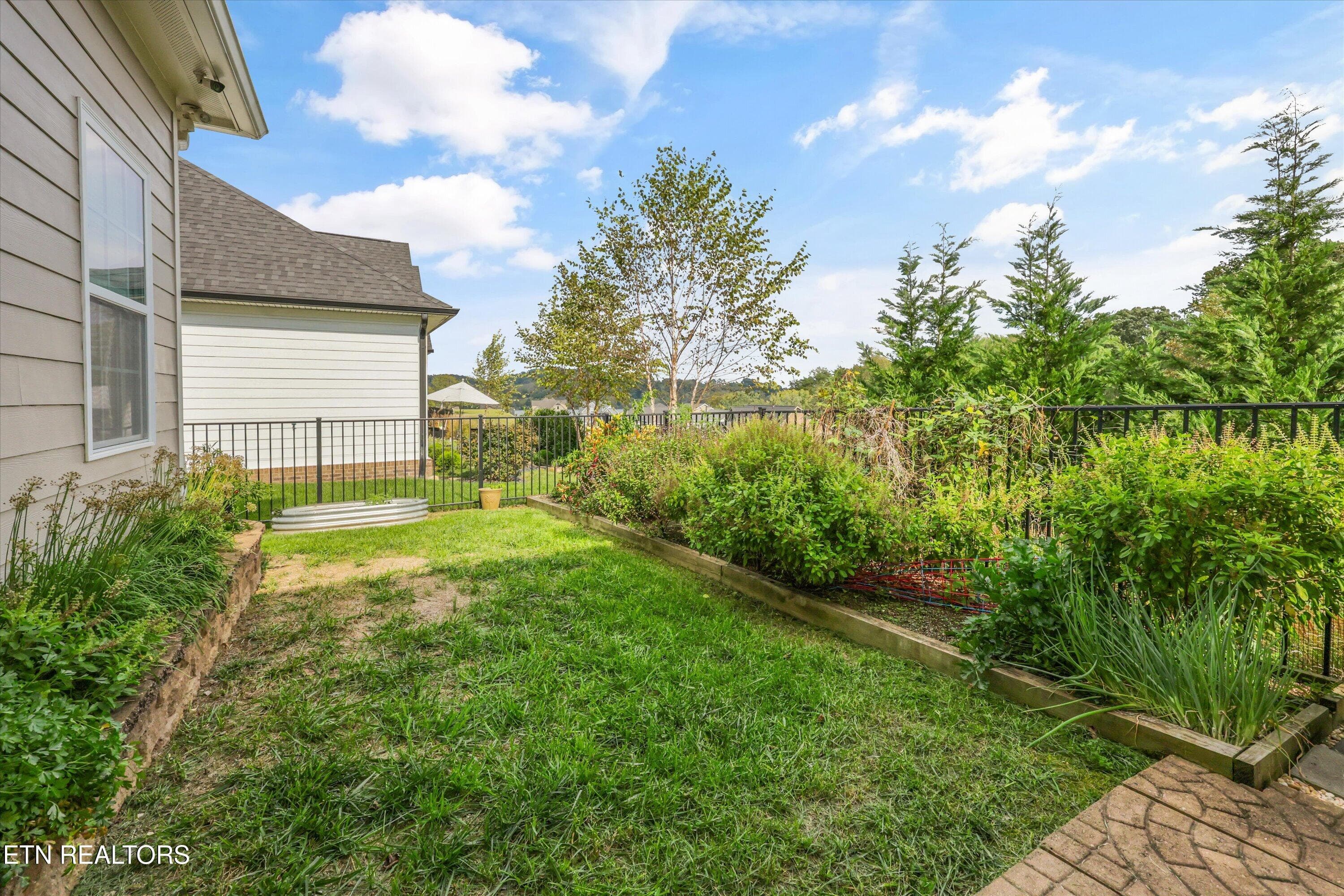 08-146 Lighthouse Blvd017 - 146 Lighthouse Blvd, Loudon, TN 37774