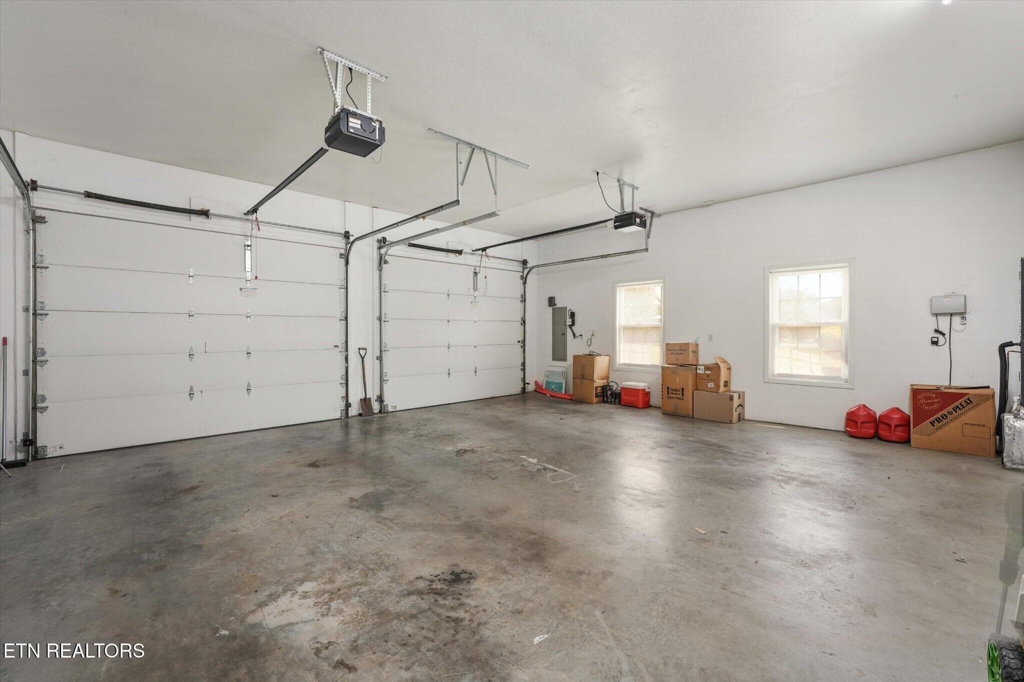161912419-hr - 849 Pinnacle Drive, Dandridge, TN 37725