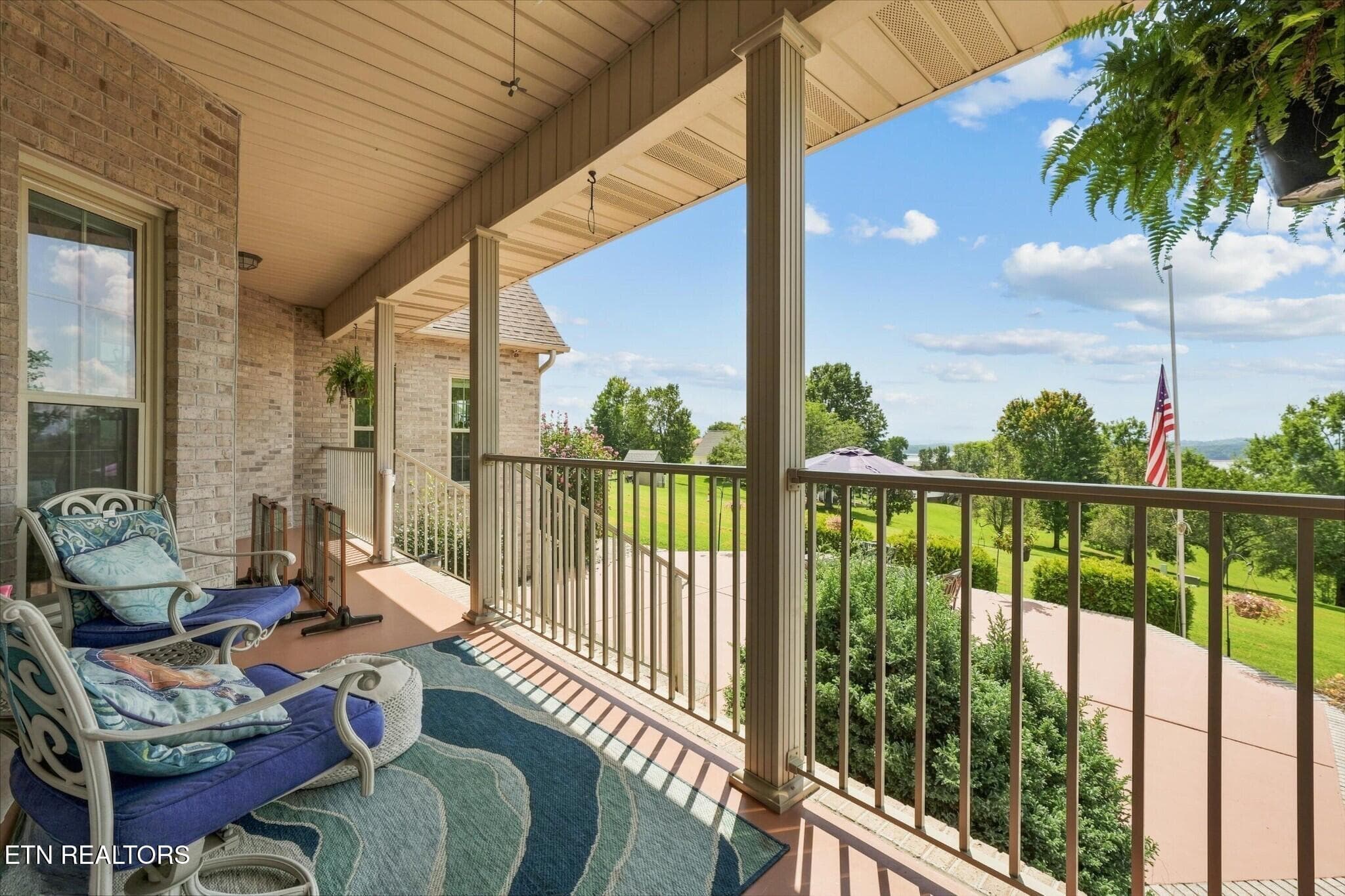 161912458-hr - 849 Pinnacle Drive, Dandridge, TN 37725