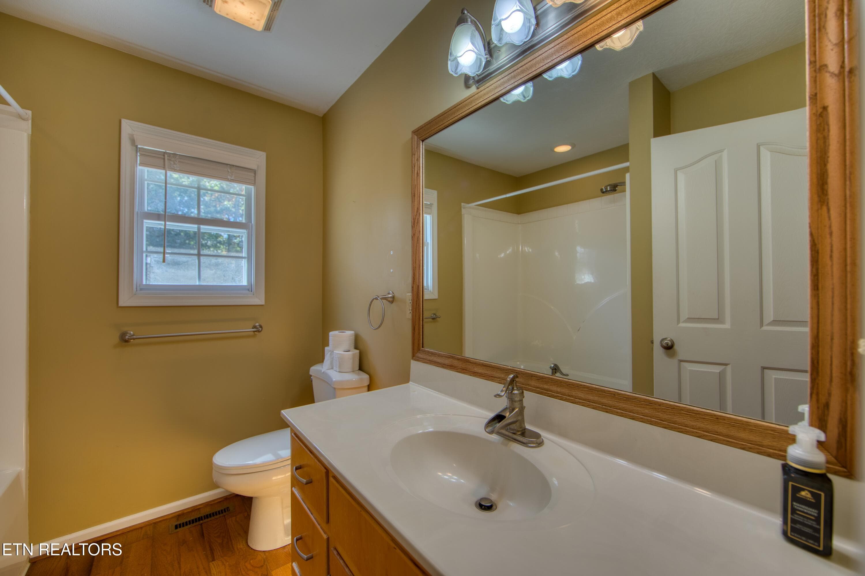 EK3A1137 - 320 Spruce Creek Drive, Jamestown, TN 38556