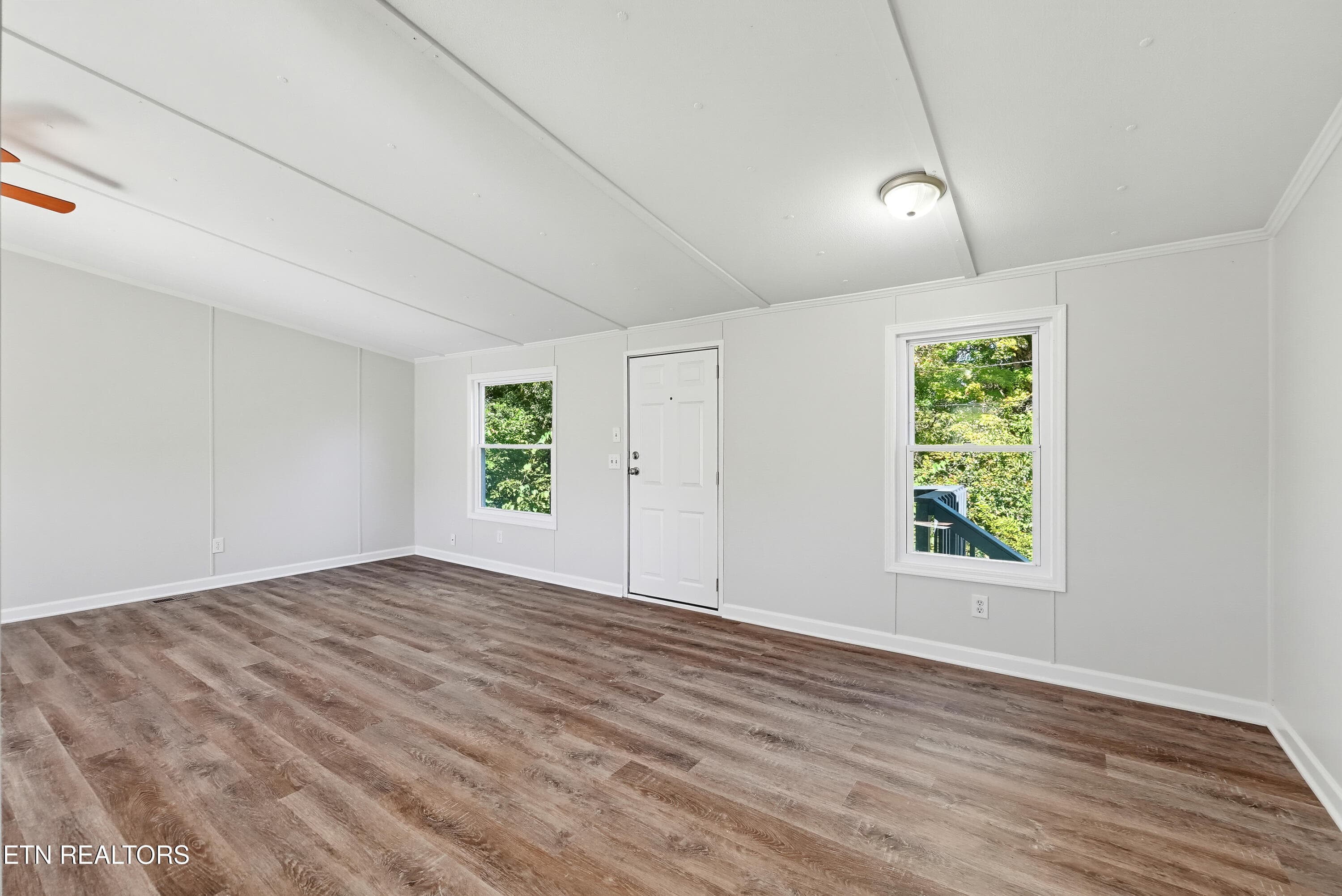 328 Doc Norton - 328 & 330 Doc Norton Rd, Walland, TN 37886