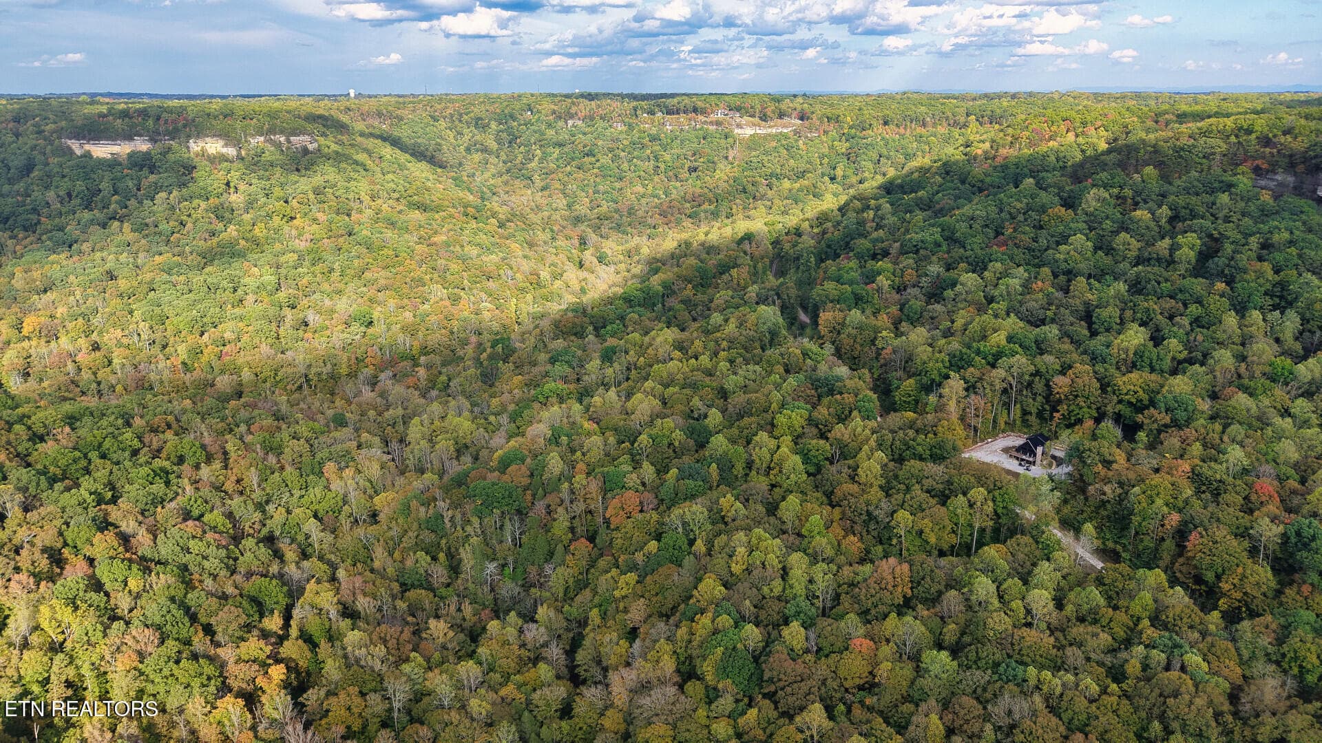 ApacheRoad_73355_44 - Apache Rd, Jamestown, TN 38556