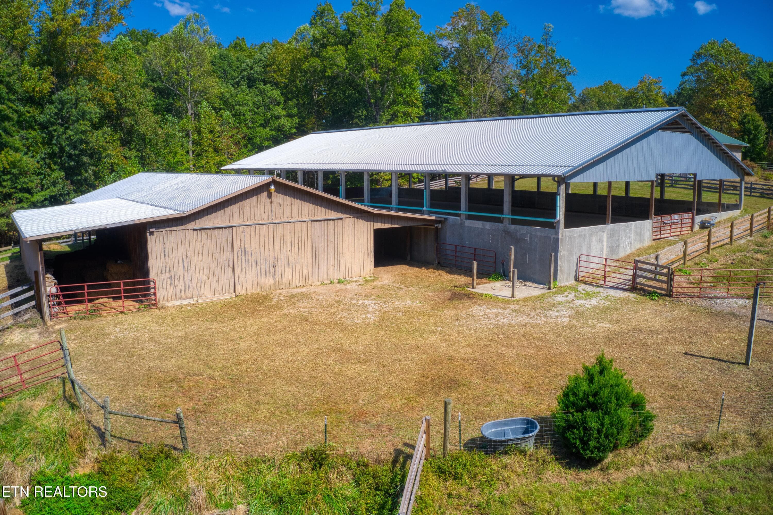 DJI_0120 - 320 Spruce Creek Drive, Jamestown, TN 38556