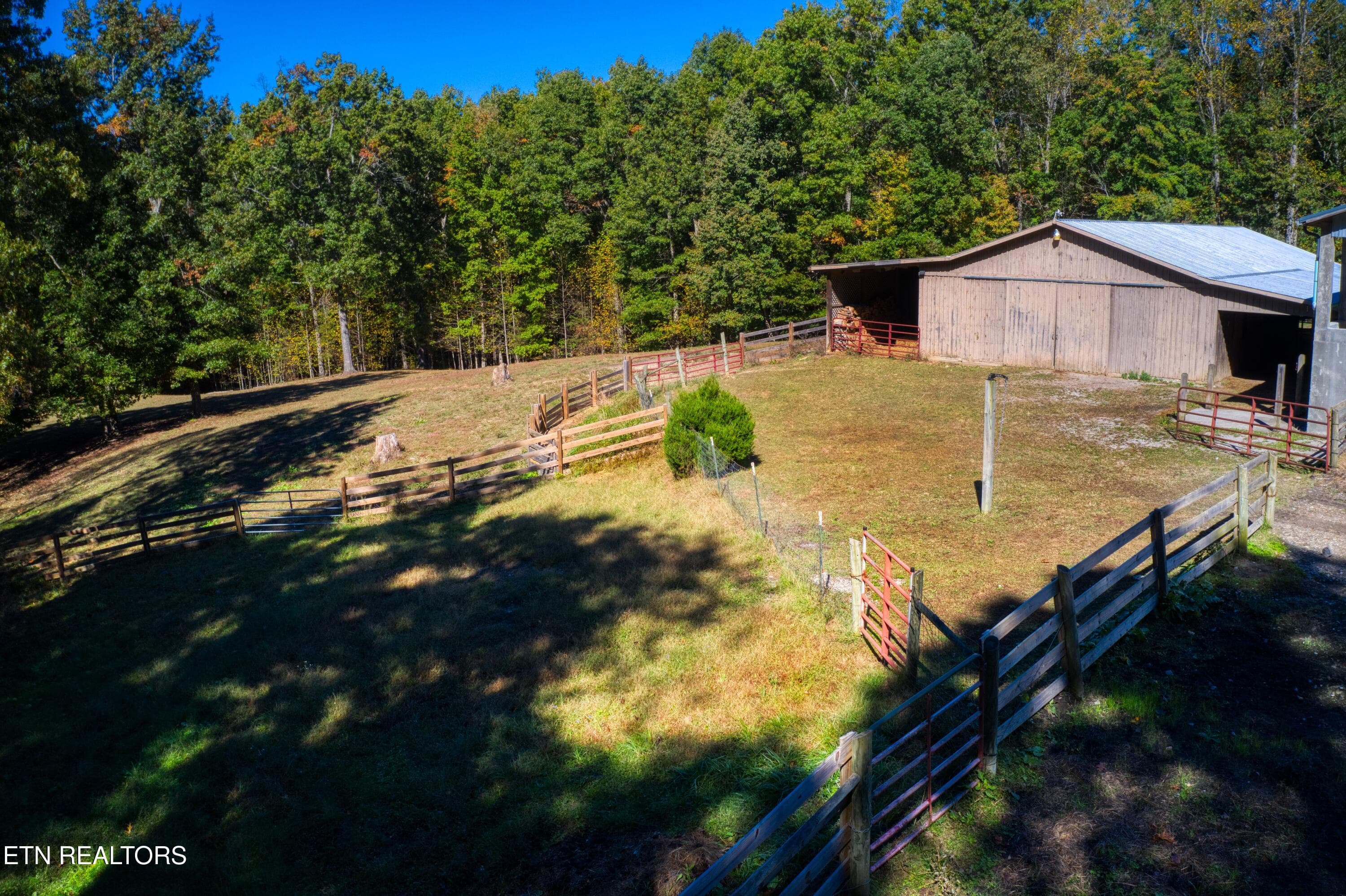 DJI_0305 - 320 Spruce Creek Drive, Jamestown, TN 38556