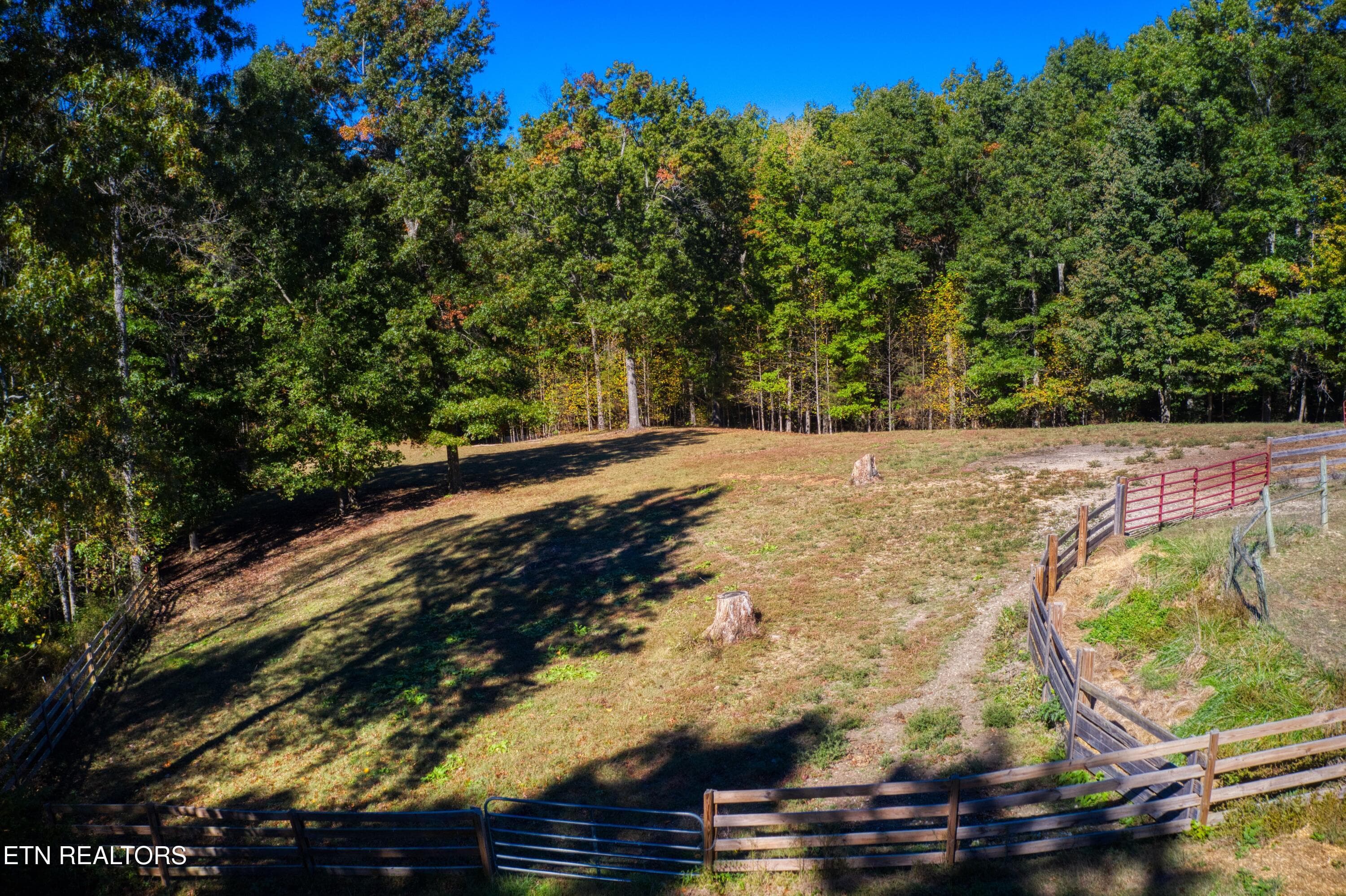 DJI_0315 - 320 Spruce Creek Drive, Jamestown, TN 38556