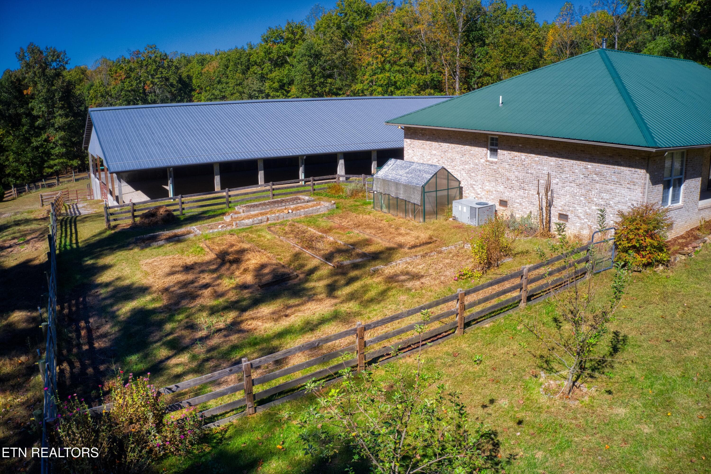 DJI_0355 - 320 Spruce Creek Drive, Jamestown, TN 38556