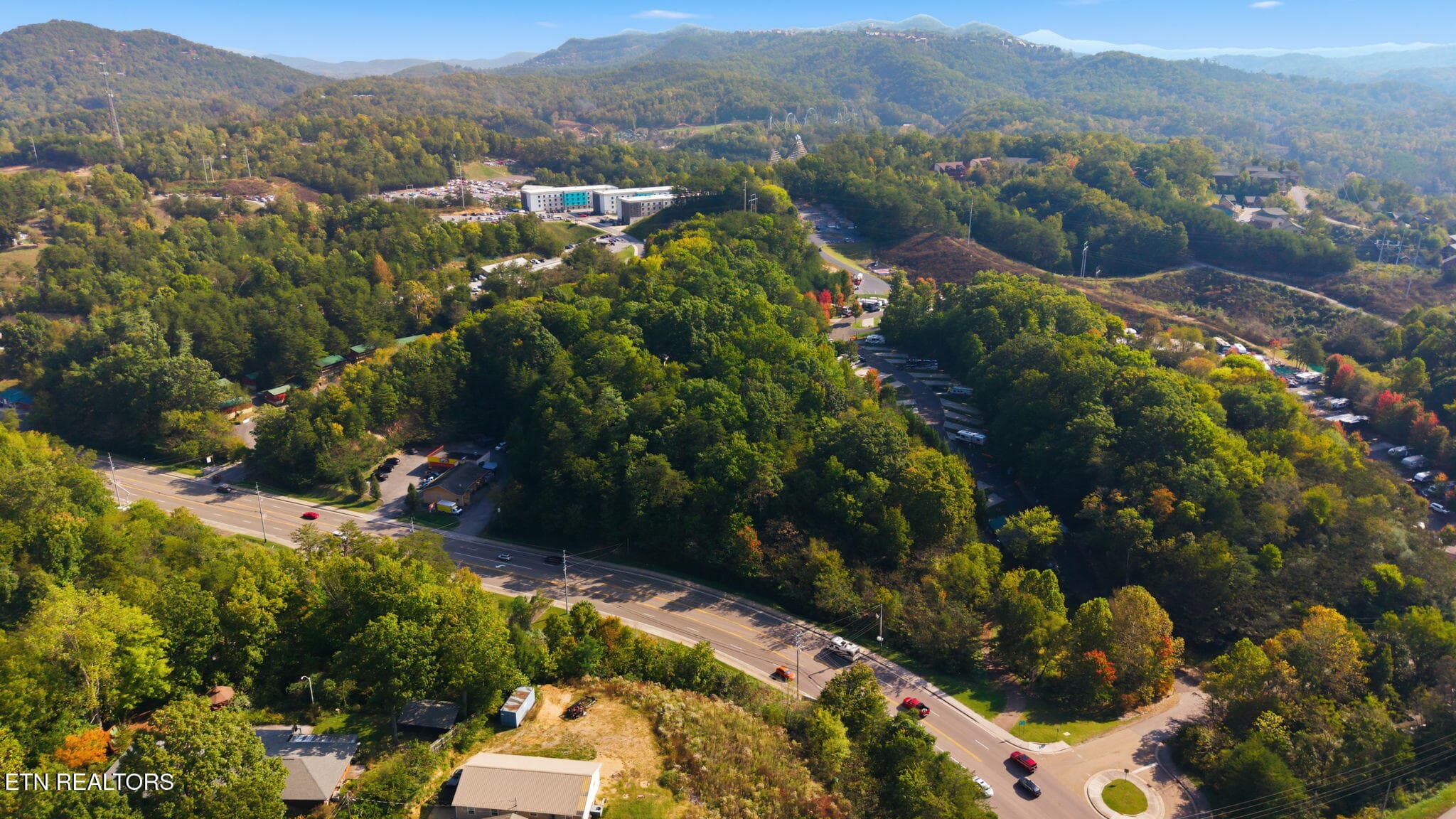 16-web-or-mls-2969-Veterans-Blvd-16 - 2969 Veterans Blvd, Pigeon Forge, TN 37863