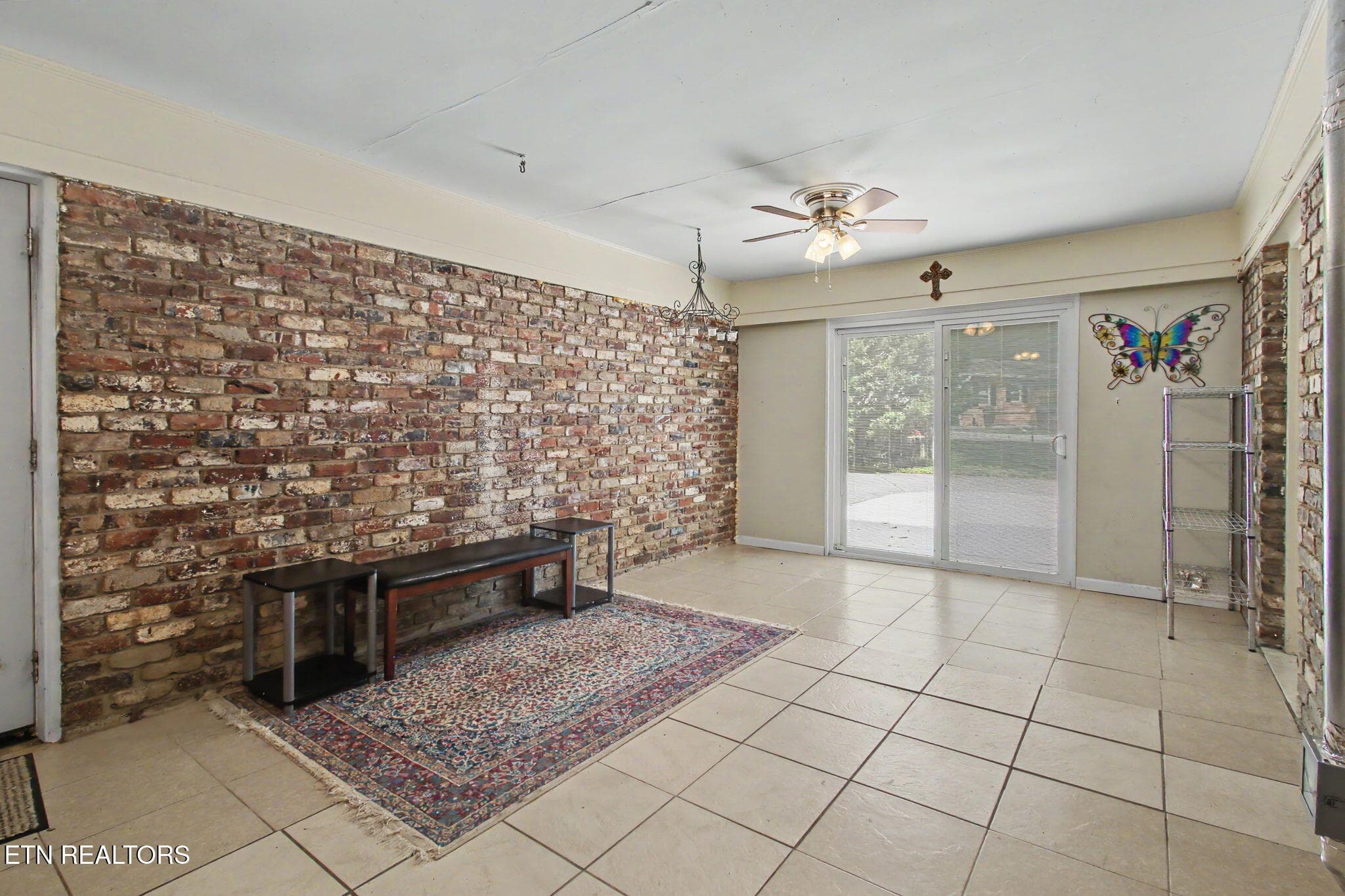IMG_0498 - 1412 Hillvale Rd, Louisville, TN 37777